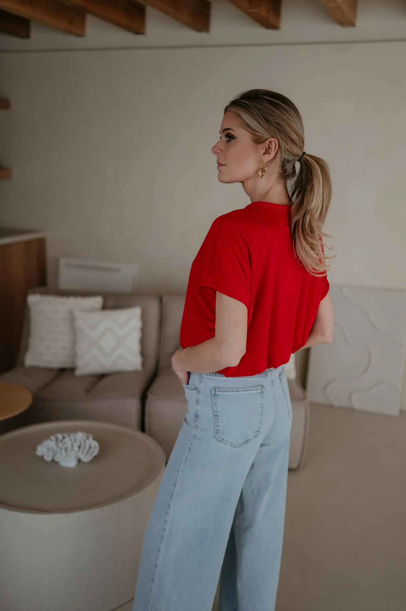 Adami t-shirt I Red - Image 9