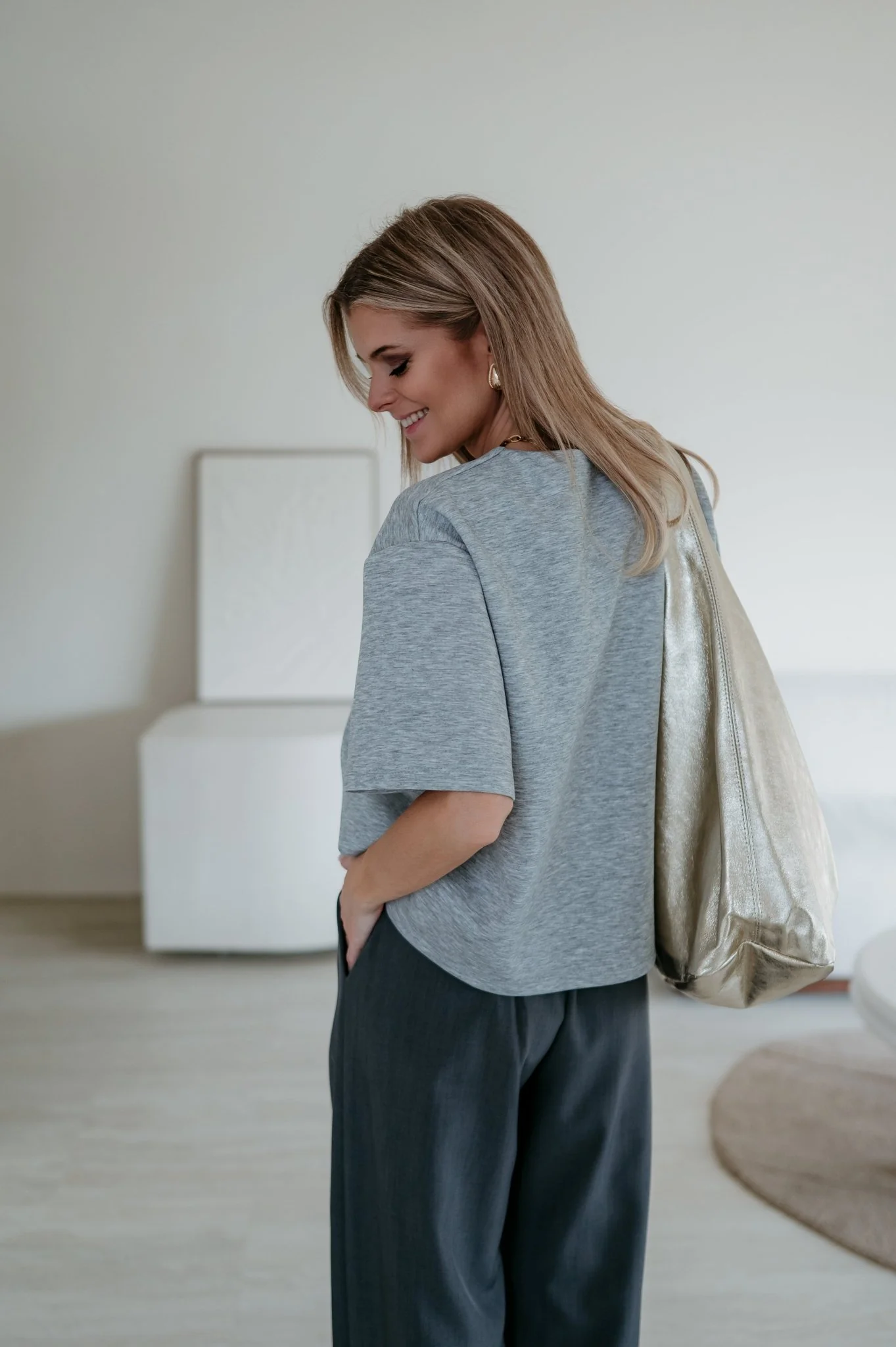 Addome t-shirt I Light Grey - Image 13
