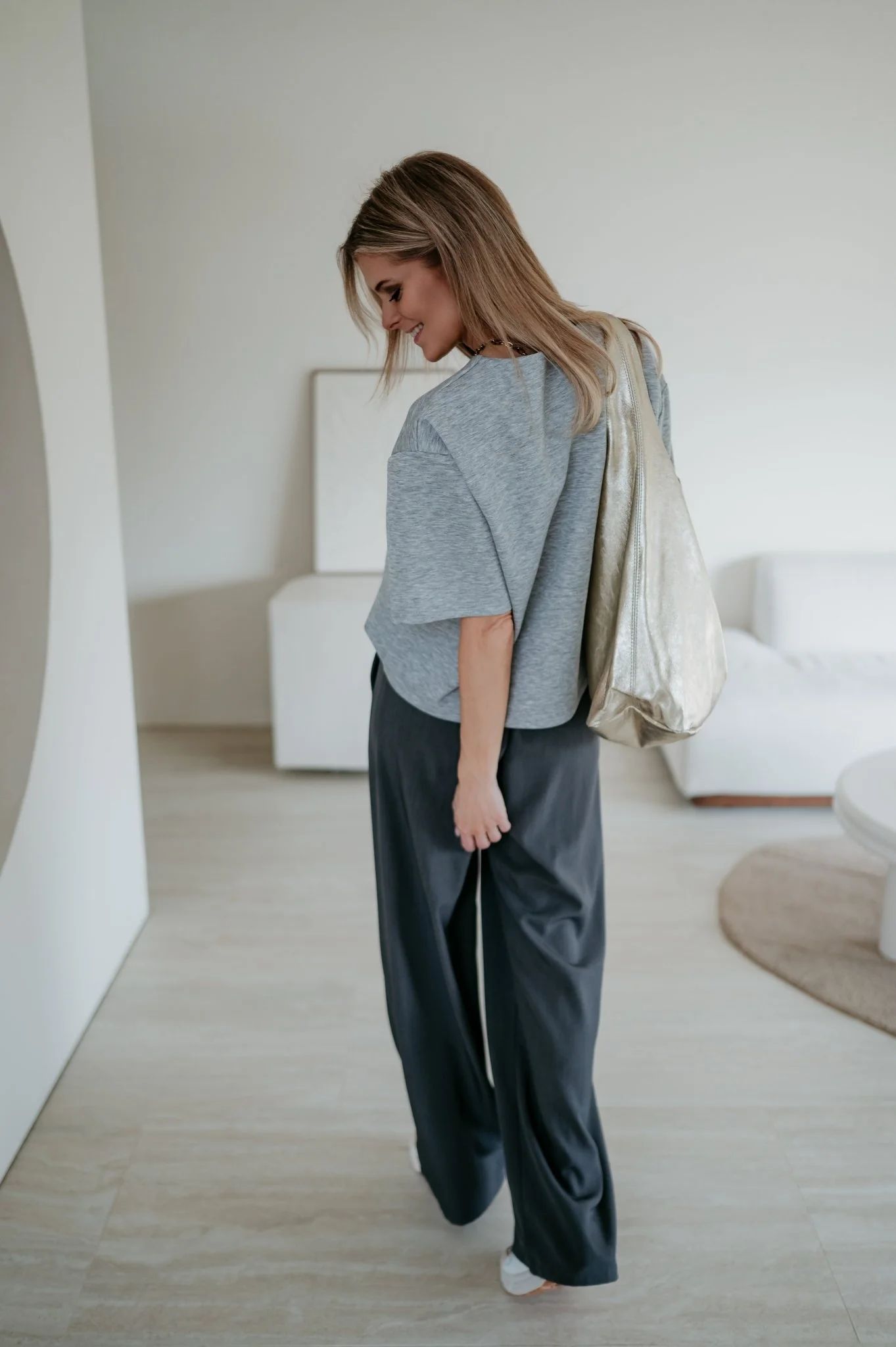 Addome t-shirt I Light Grey - Image 15
