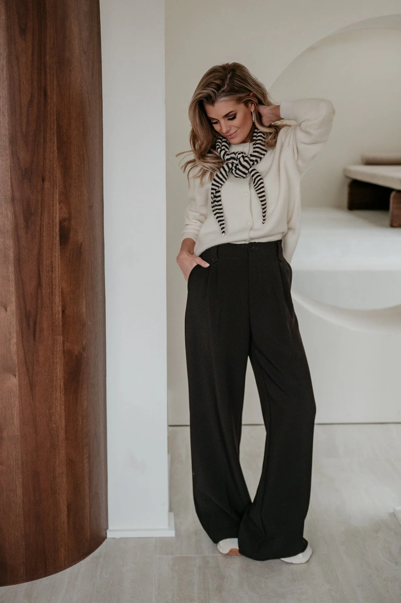 Badio knit & scarf I Ecru - Image 9