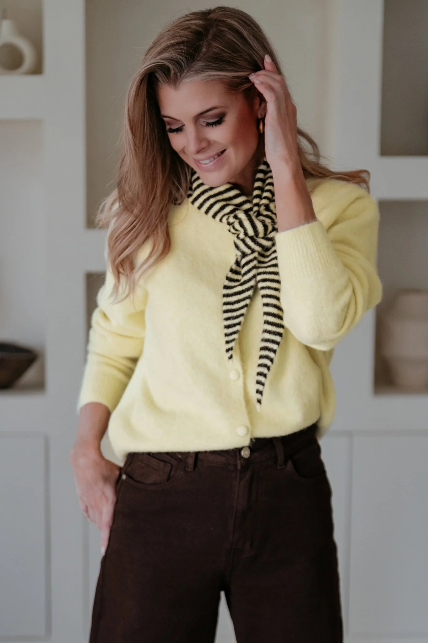 Badio knit & scarf I Yellow - Image 4