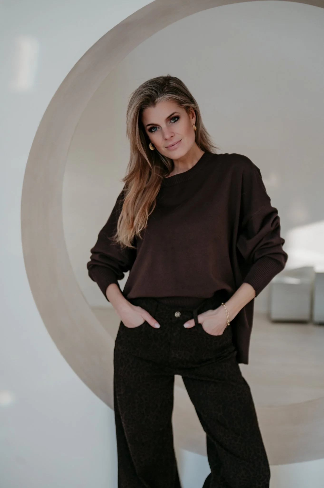 Bevuni knit I Brown - Image 8