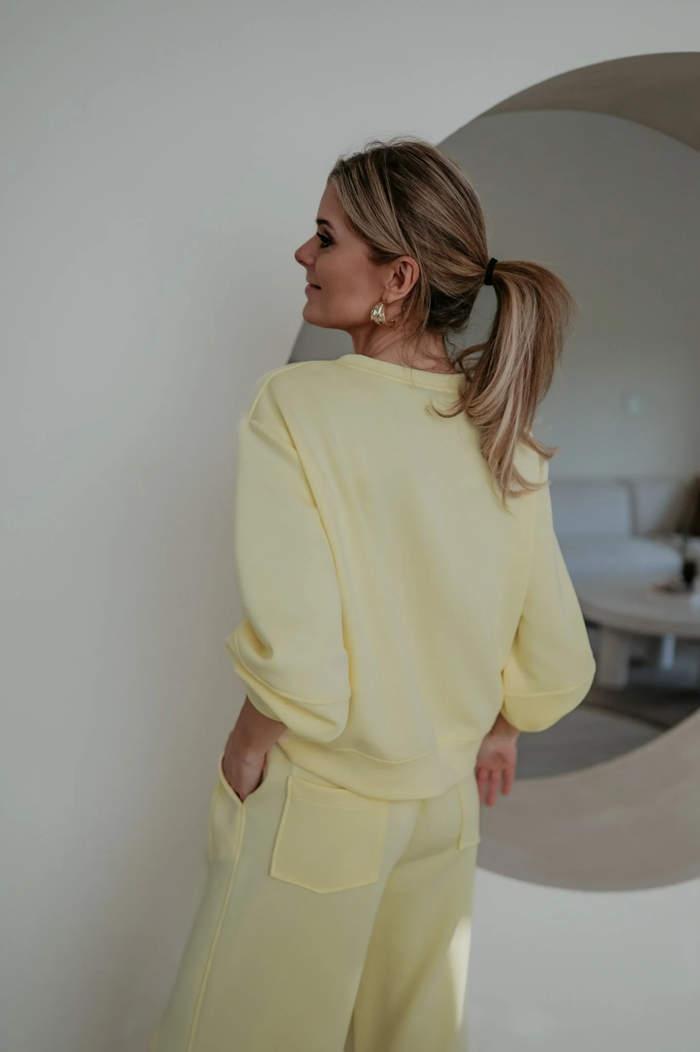 Bramosia sweater I Yellow - Image 12