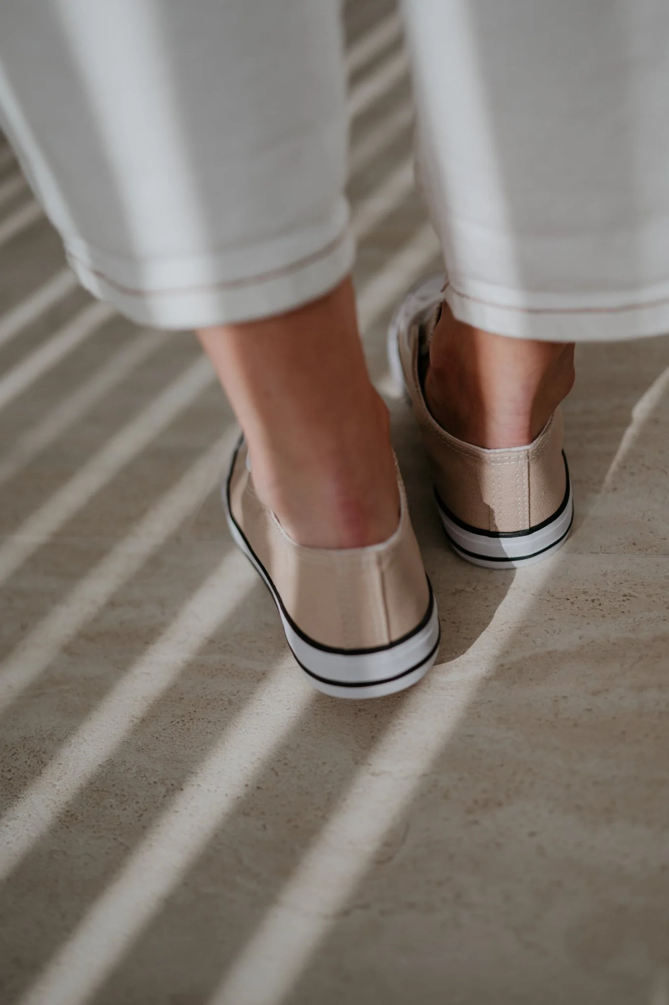 Bronedi sneakers I Beige - Image 4