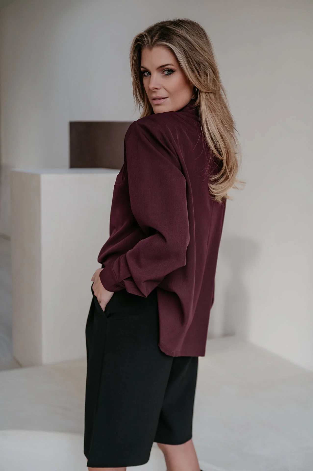 Crevine shirt I Aubergine - Image 12
