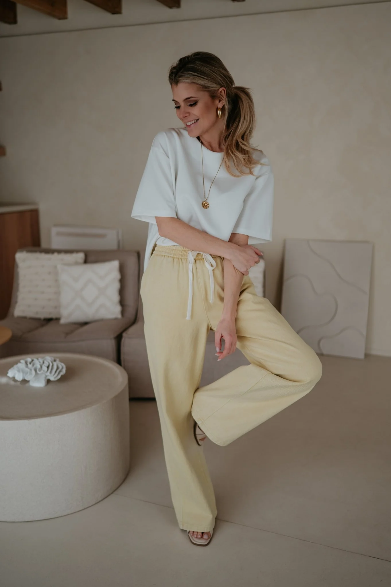 Curosi trousers I Yellow - Image 13