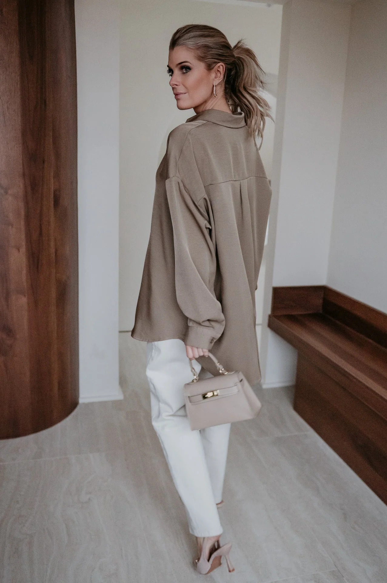 Deloro shirt I Taupe - Image 4