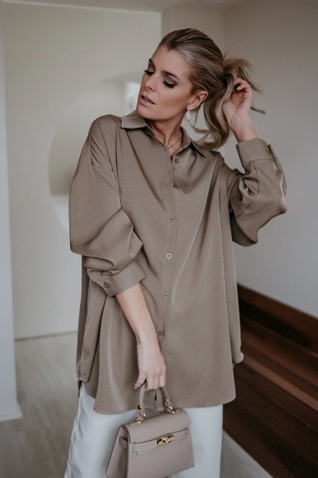 Deloro shirt I Taupe - Image 9