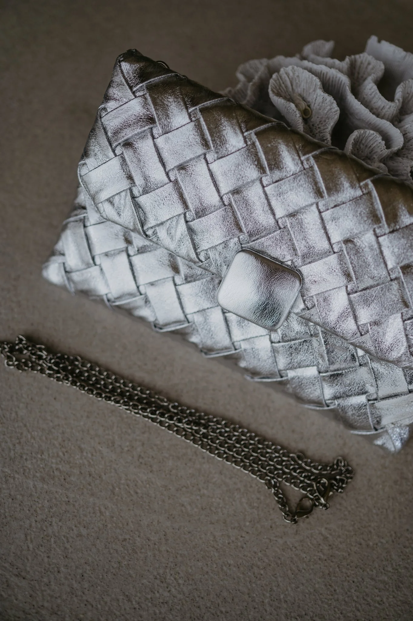 Dentoso handbag I Silver - Image 2