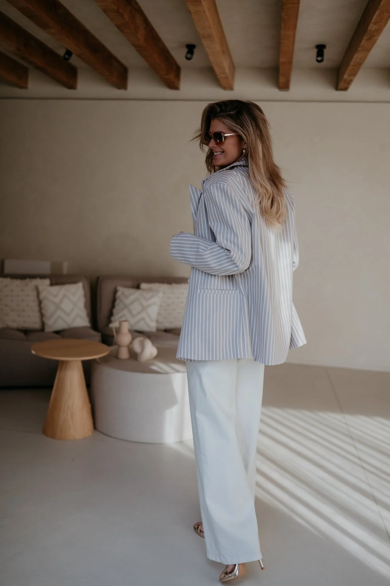 Dilena blazer I Beige - Image 10