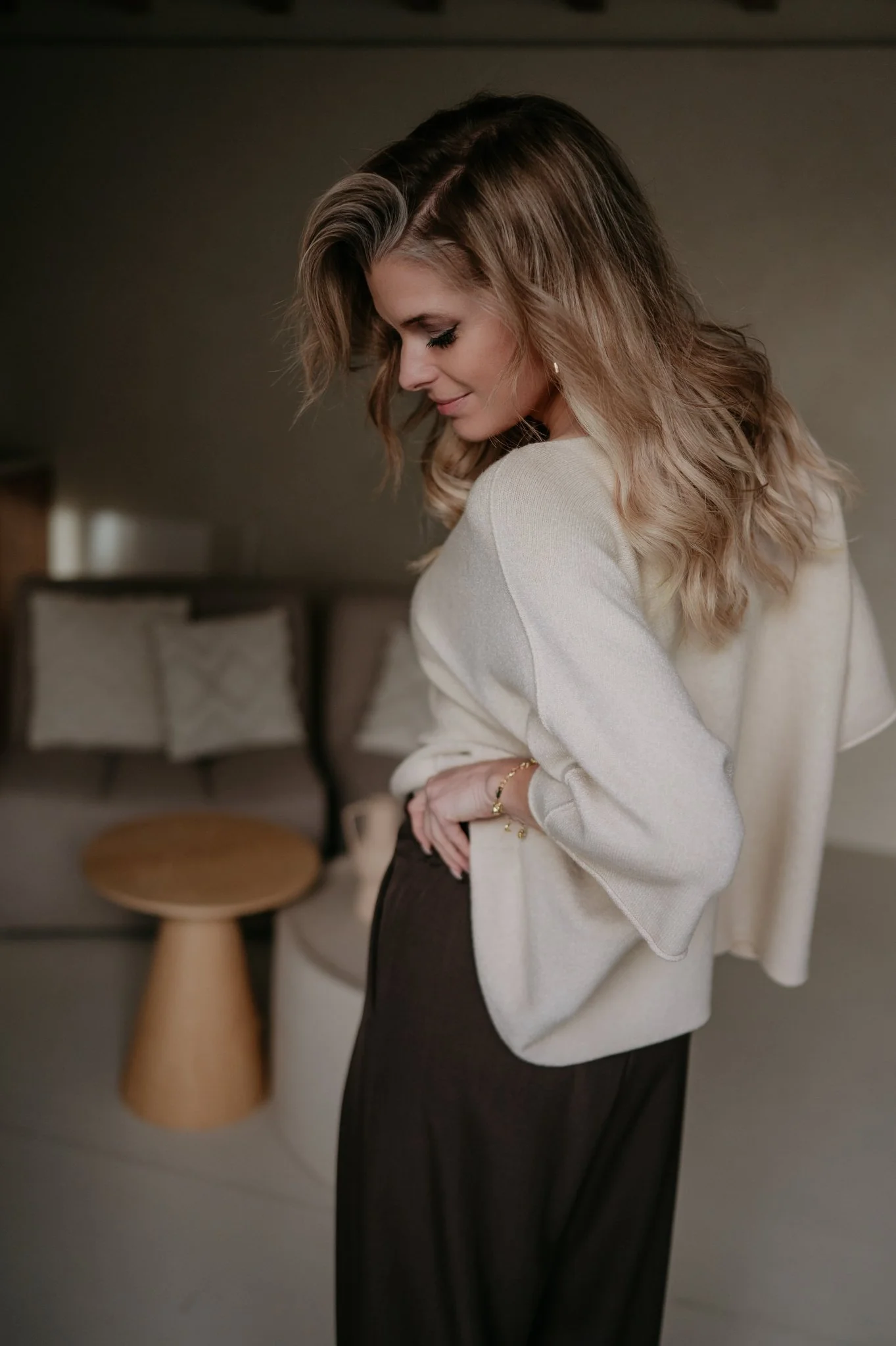 Ebide knit I Beige - Image 5