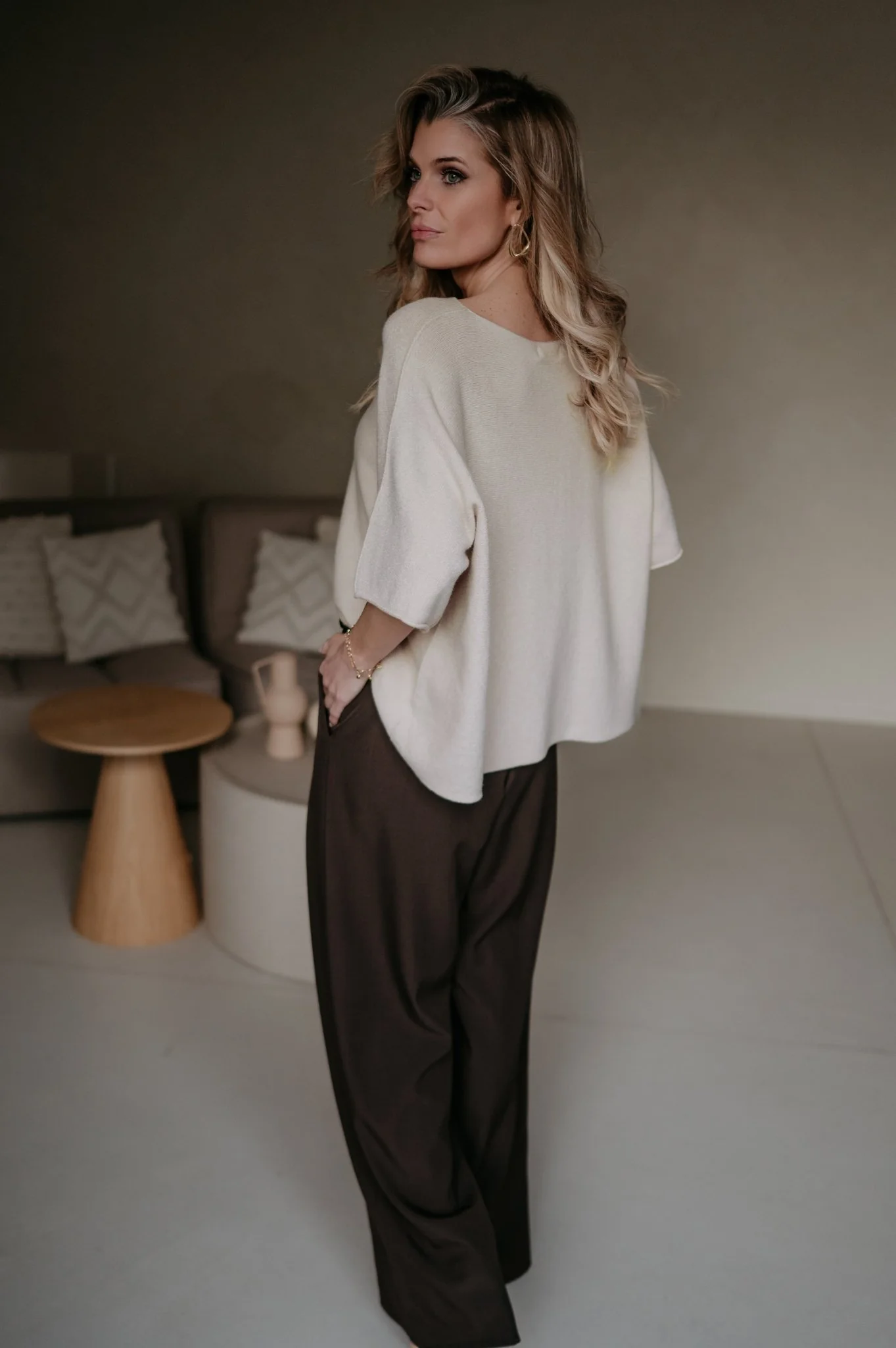 Ebide knit I Beige - Image 9
