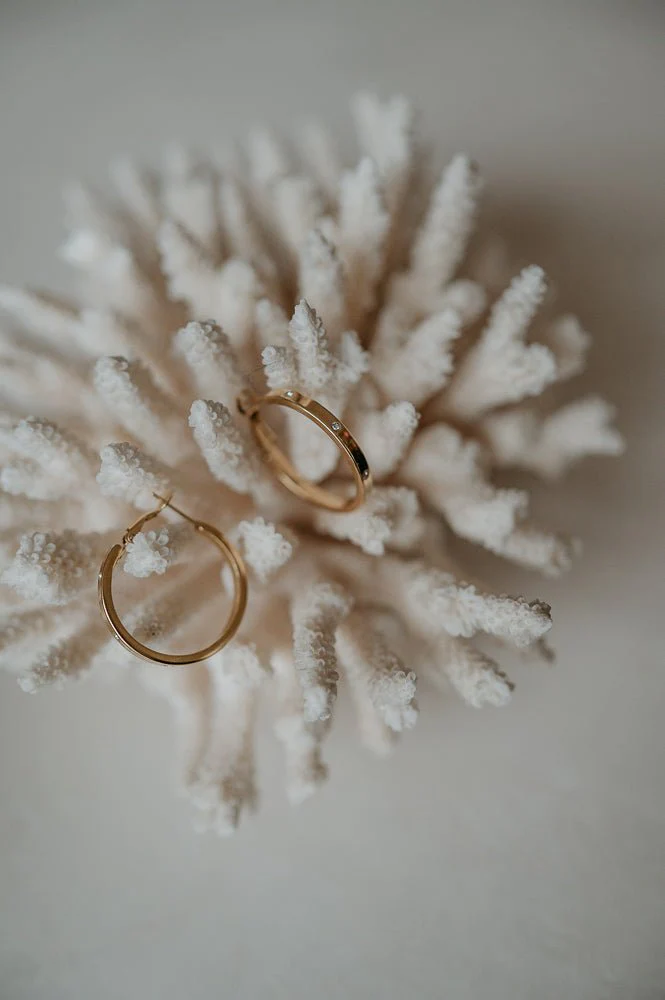 Ecta earrings I Gold - Image 4