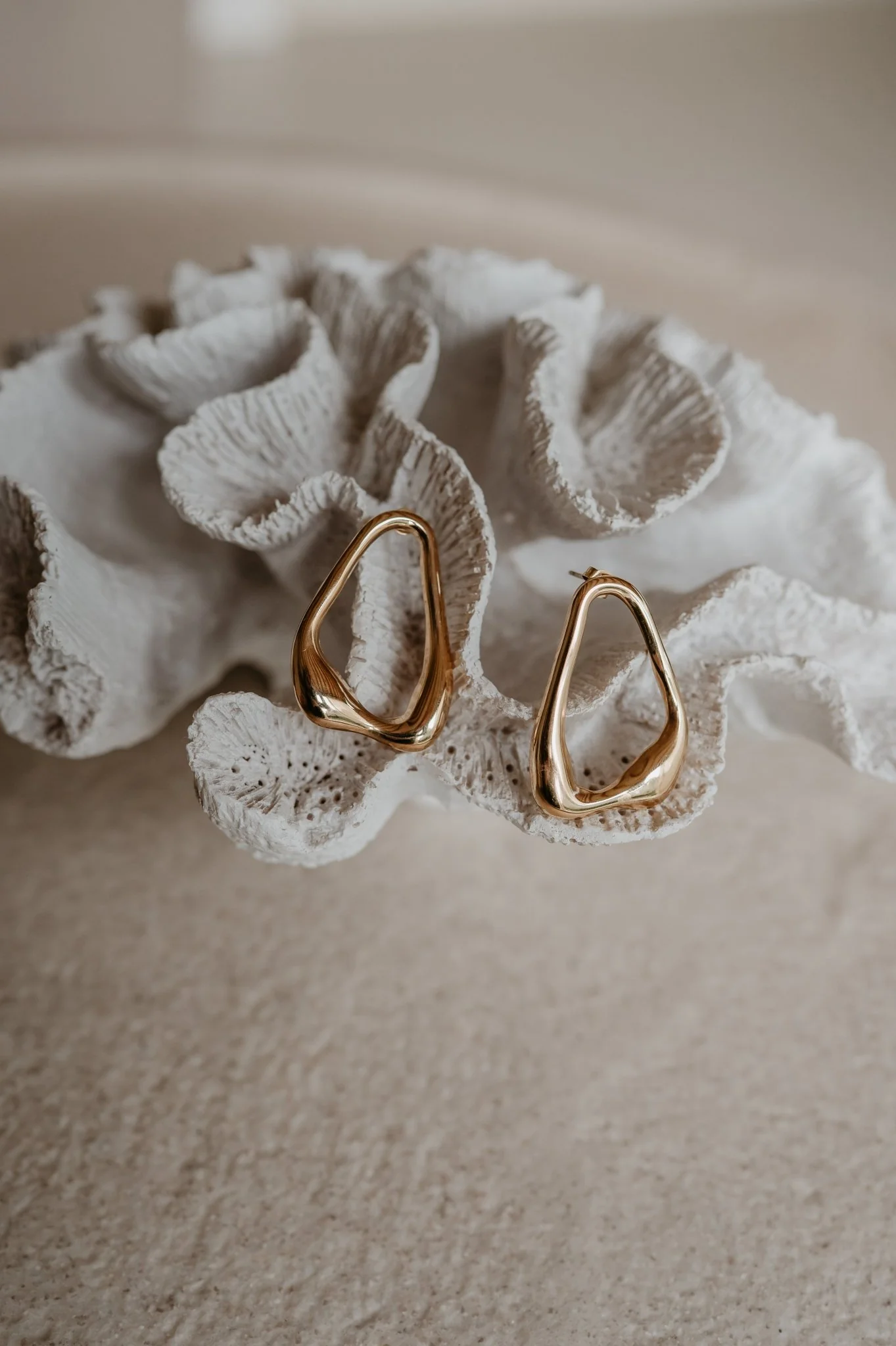 Eleo earrings I Gold - Image 3