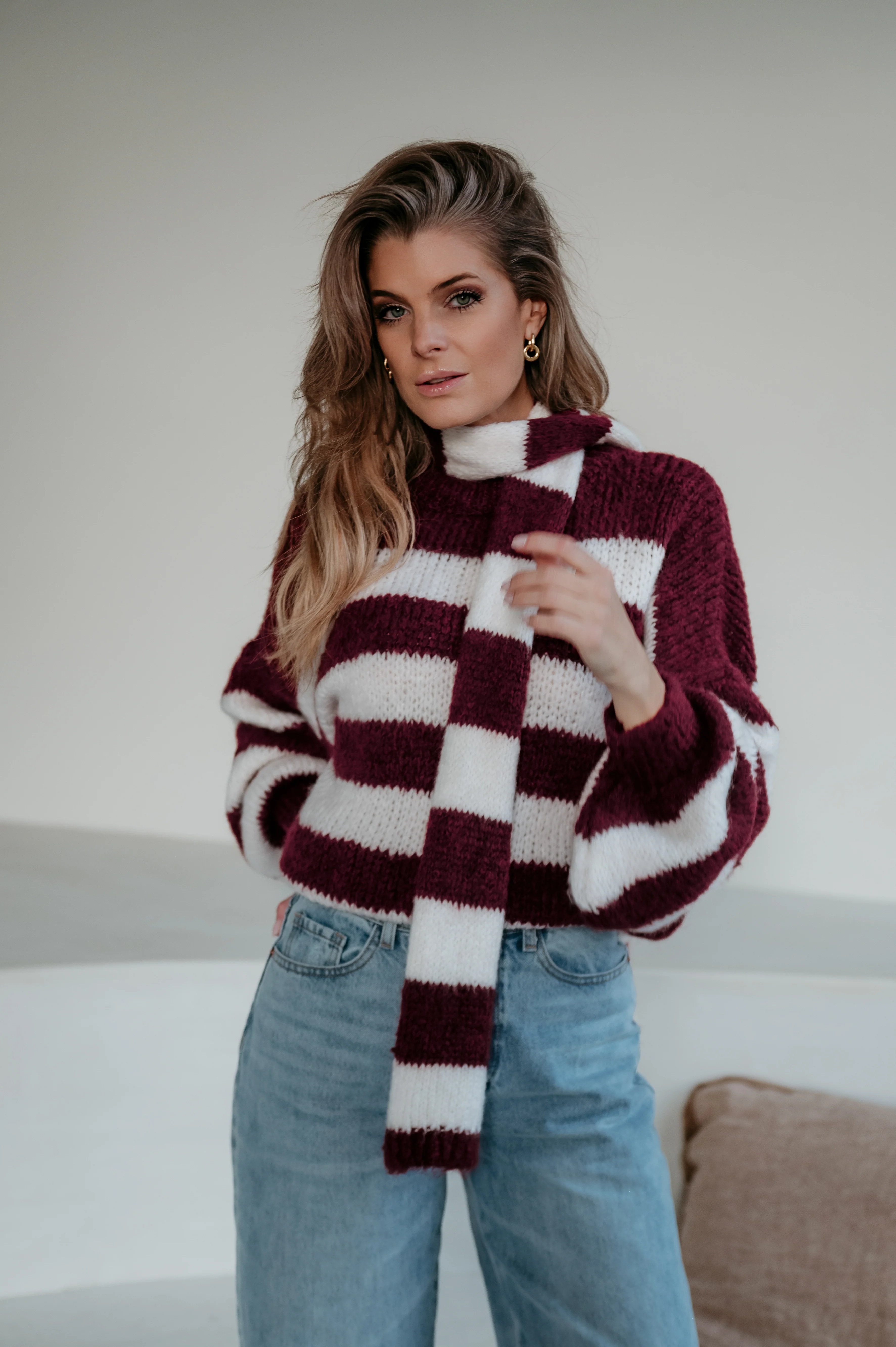 Elive knit & scarf I Bordeaux