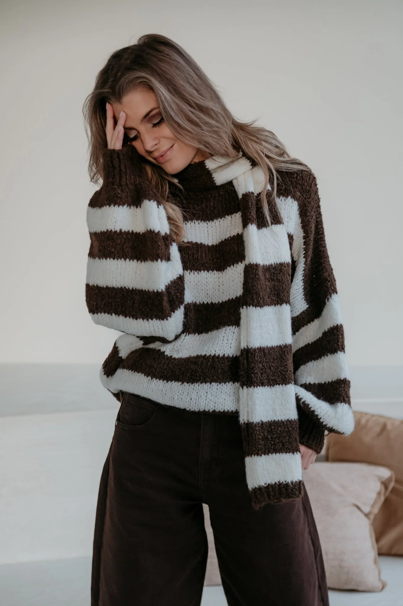 Elive knit & scarf I Chocolate Brown