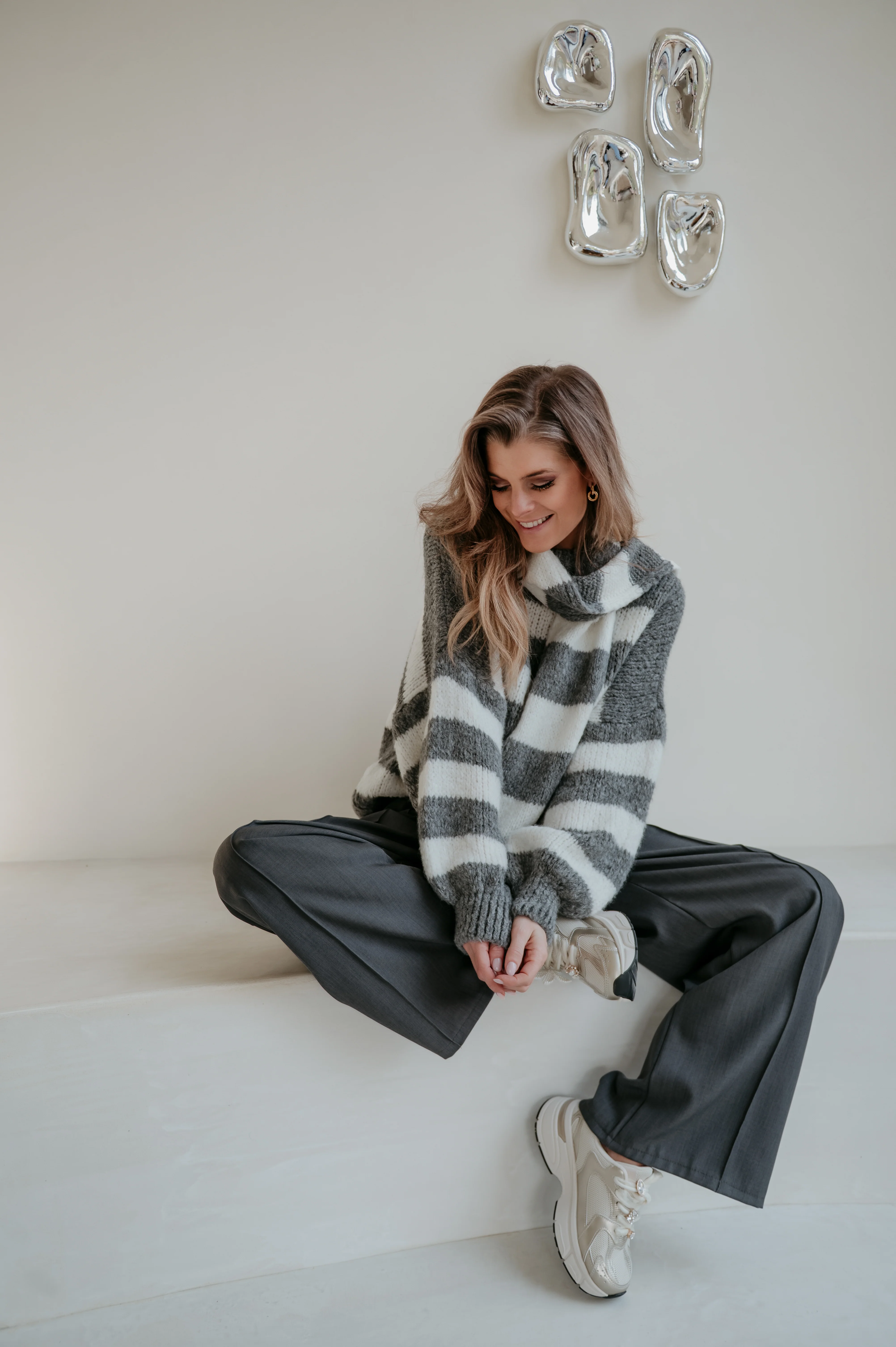Elive knit & scarf I Grey - Image 11