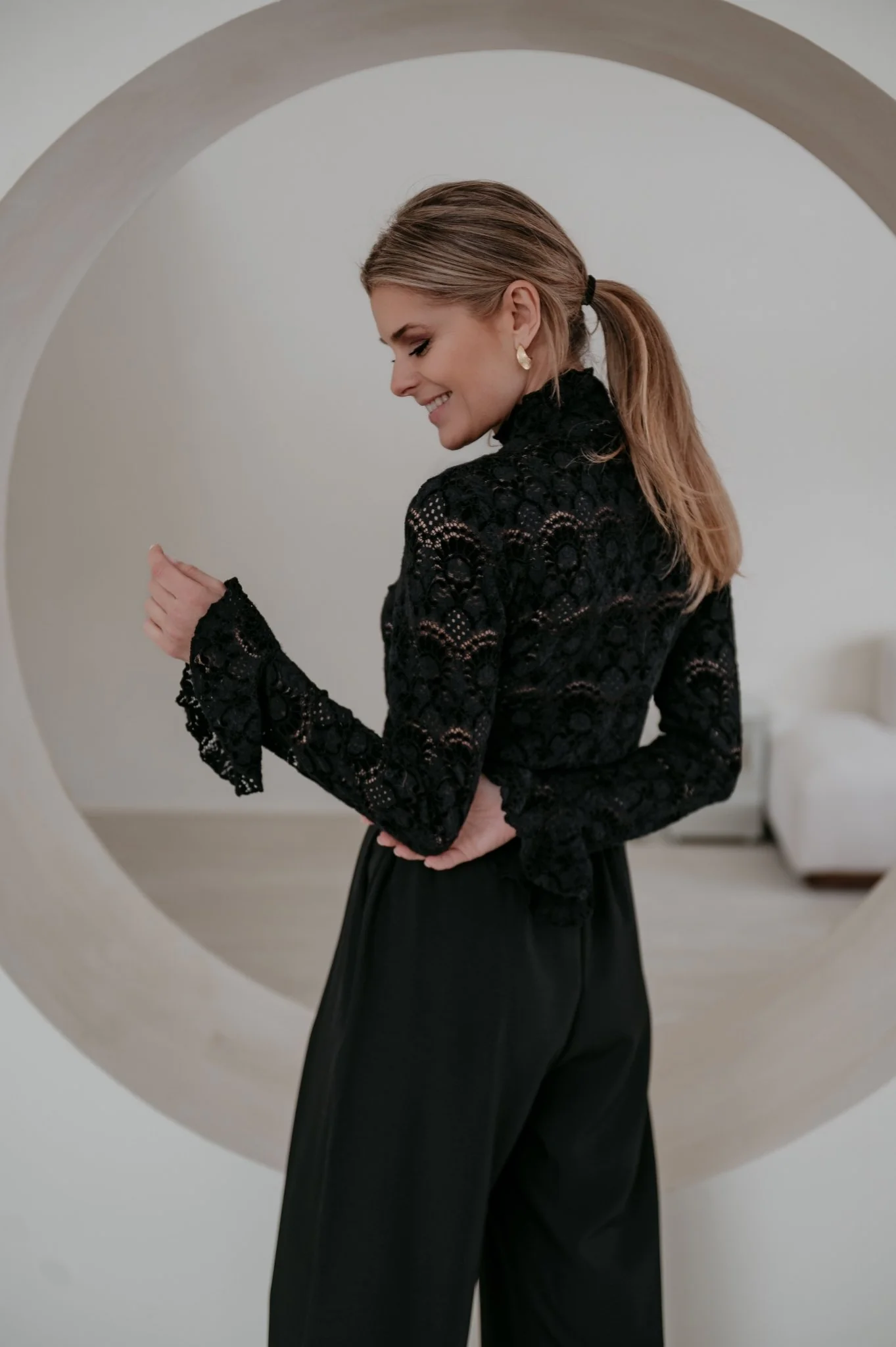 Gradine blouse I Black - Image 3