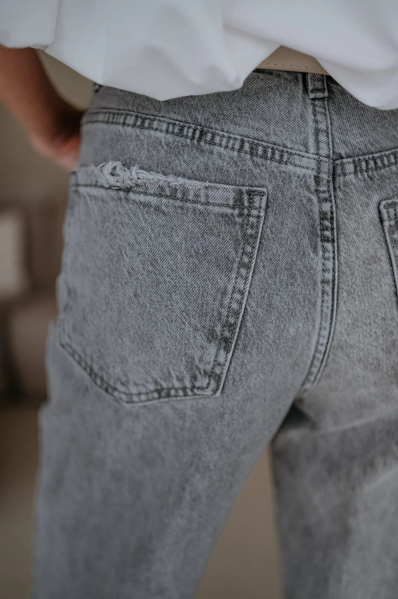 Ilede jeans I Grey - Image 2