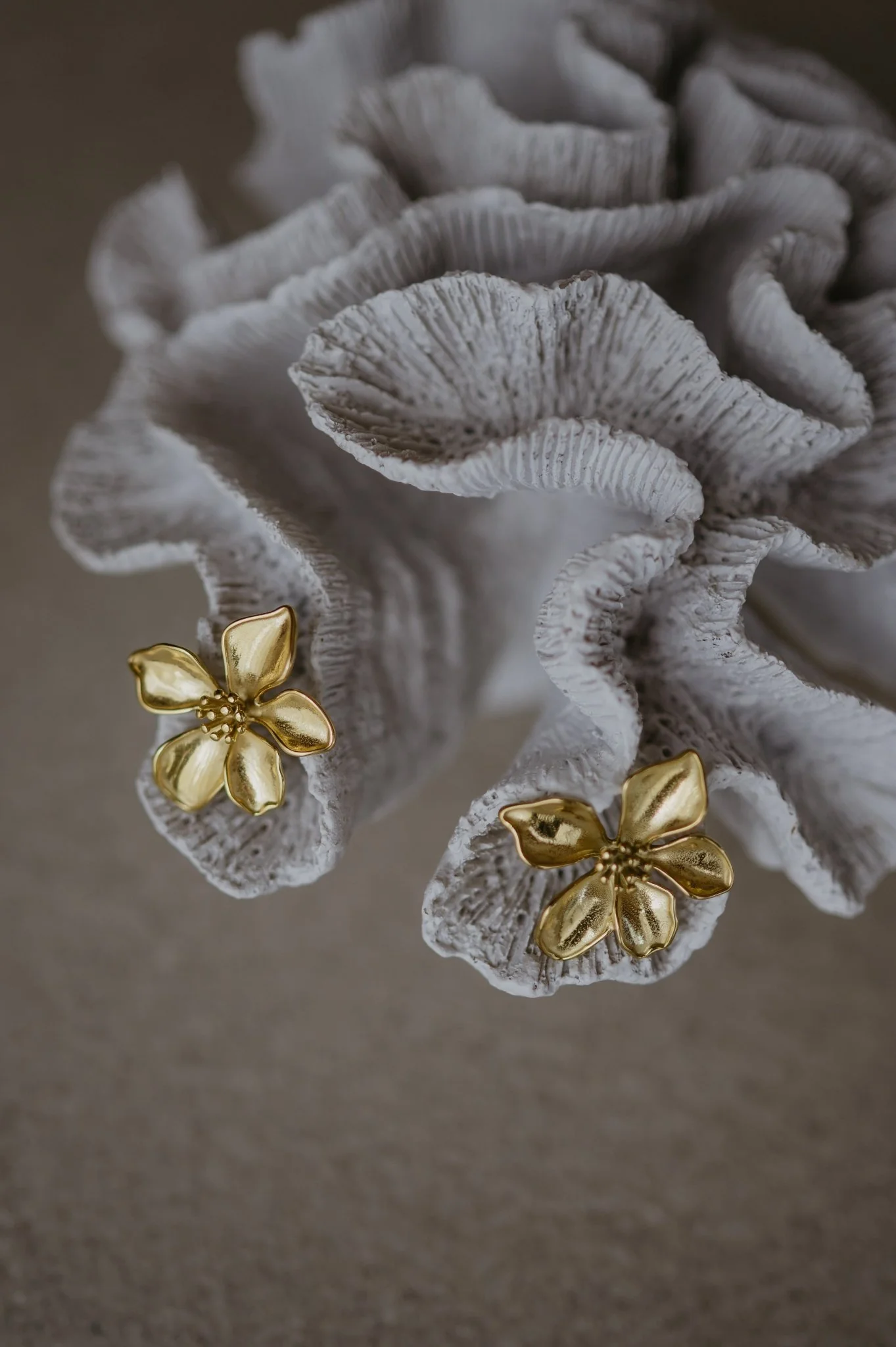 Latiri earrings I Gold - Image 5