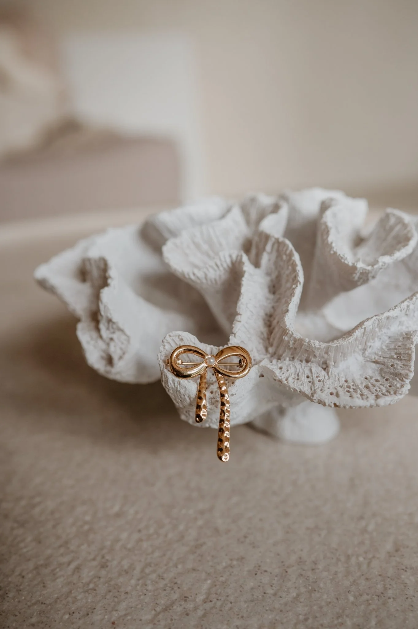 Ledo brooch I Gold - Image 3