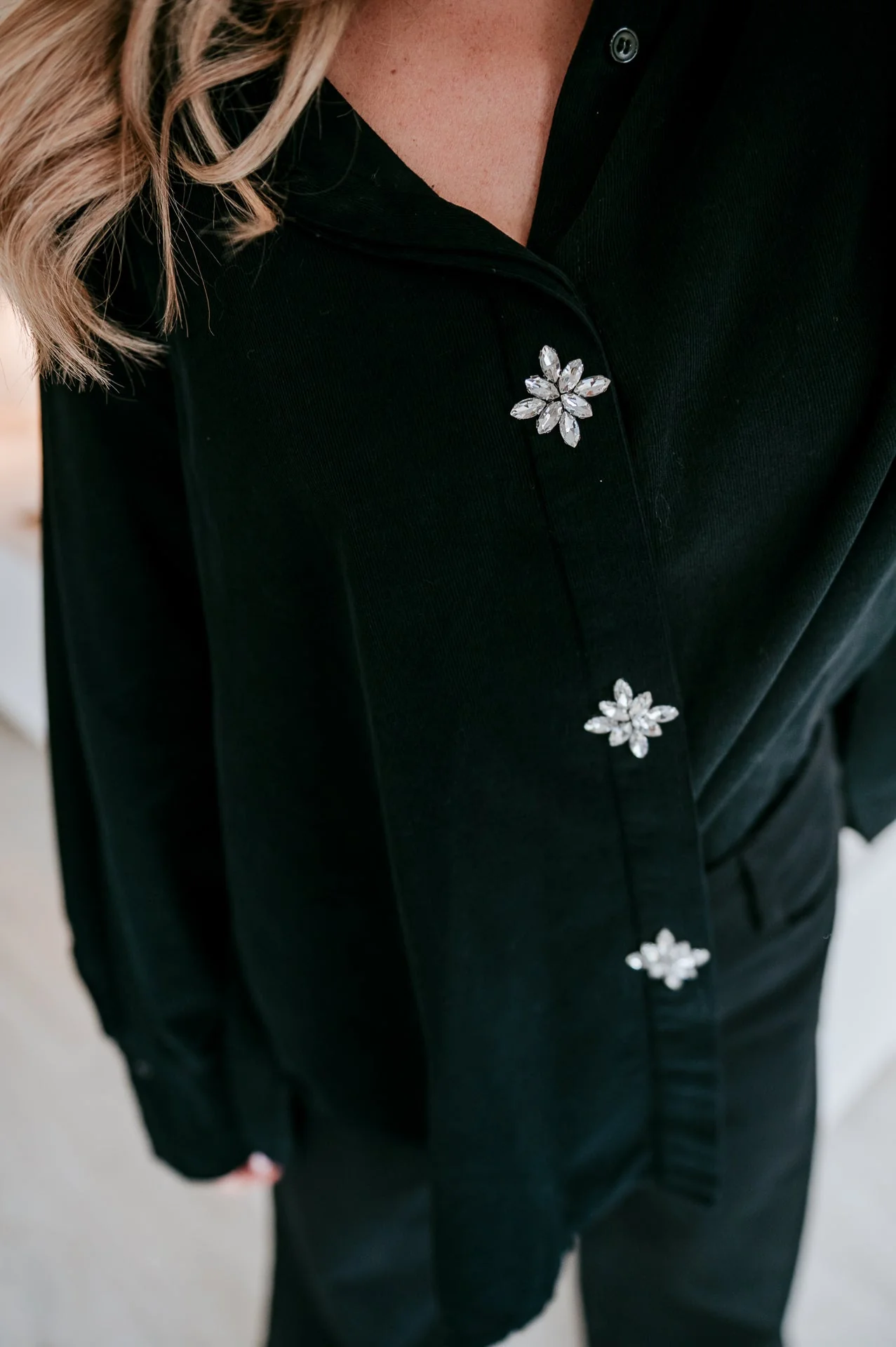 Lieva shirt I Black - Image 15