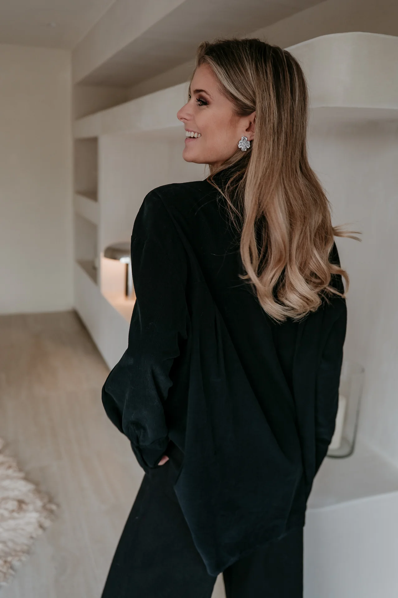 Lieva shirt I Black - Image 4