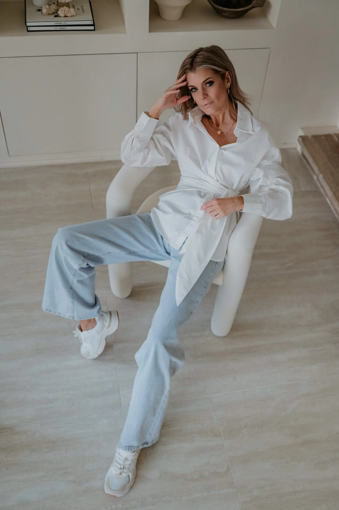 Livedo shirt I White - Image 10