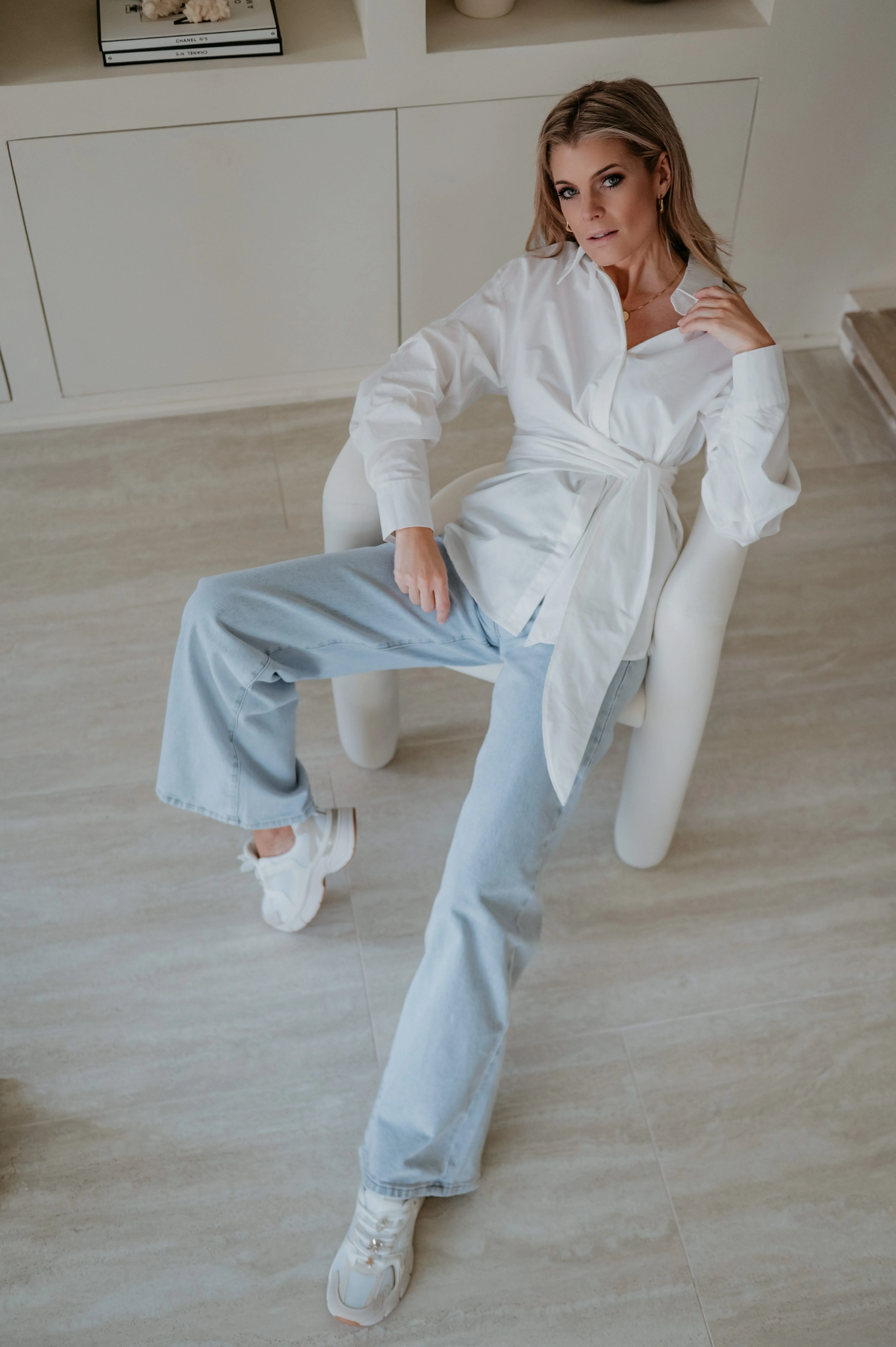 Livedo shirt I White - Image 22
