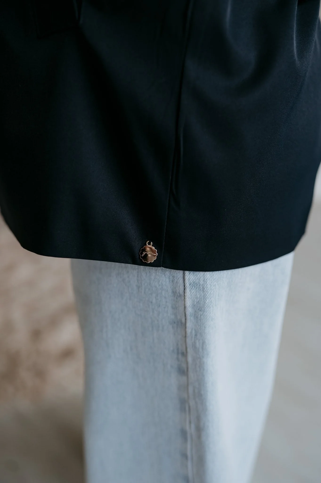 Menesi coat I Navy Blue - Image 5