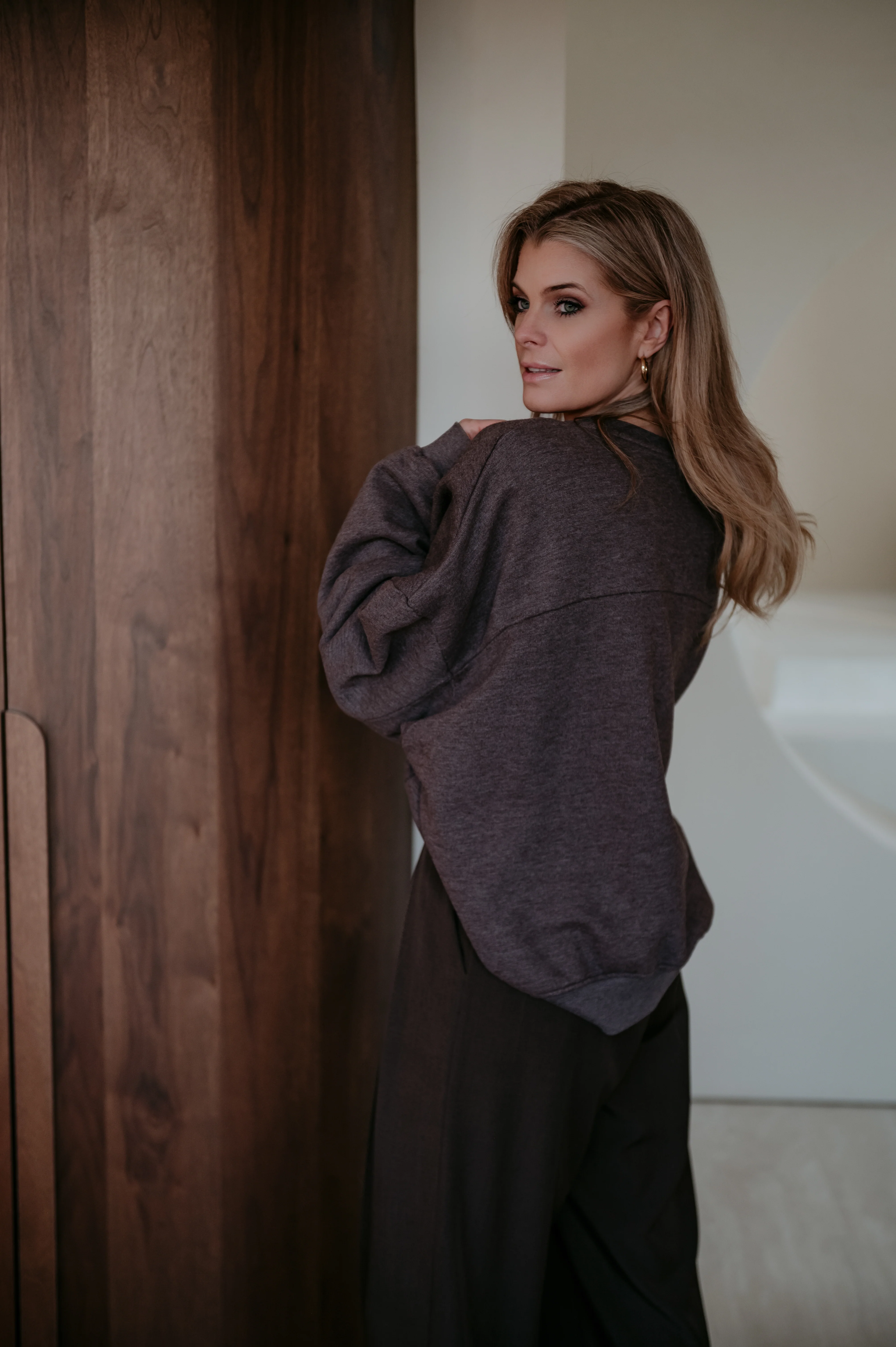 Milide sweater I Espresso - Image 7