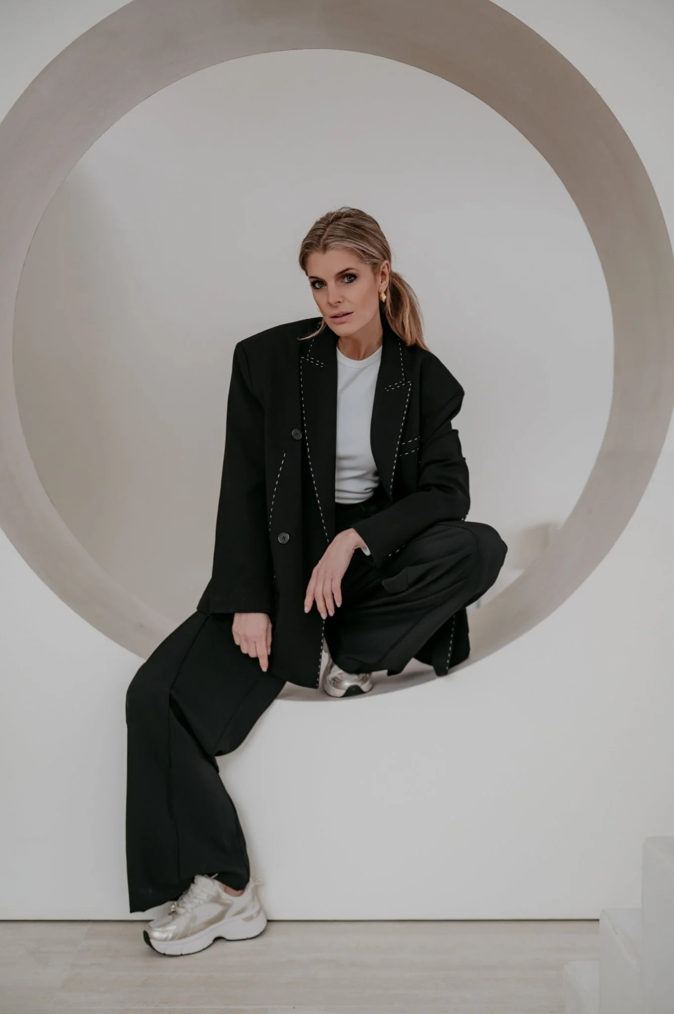 Minesi blazer I Black - Image 10