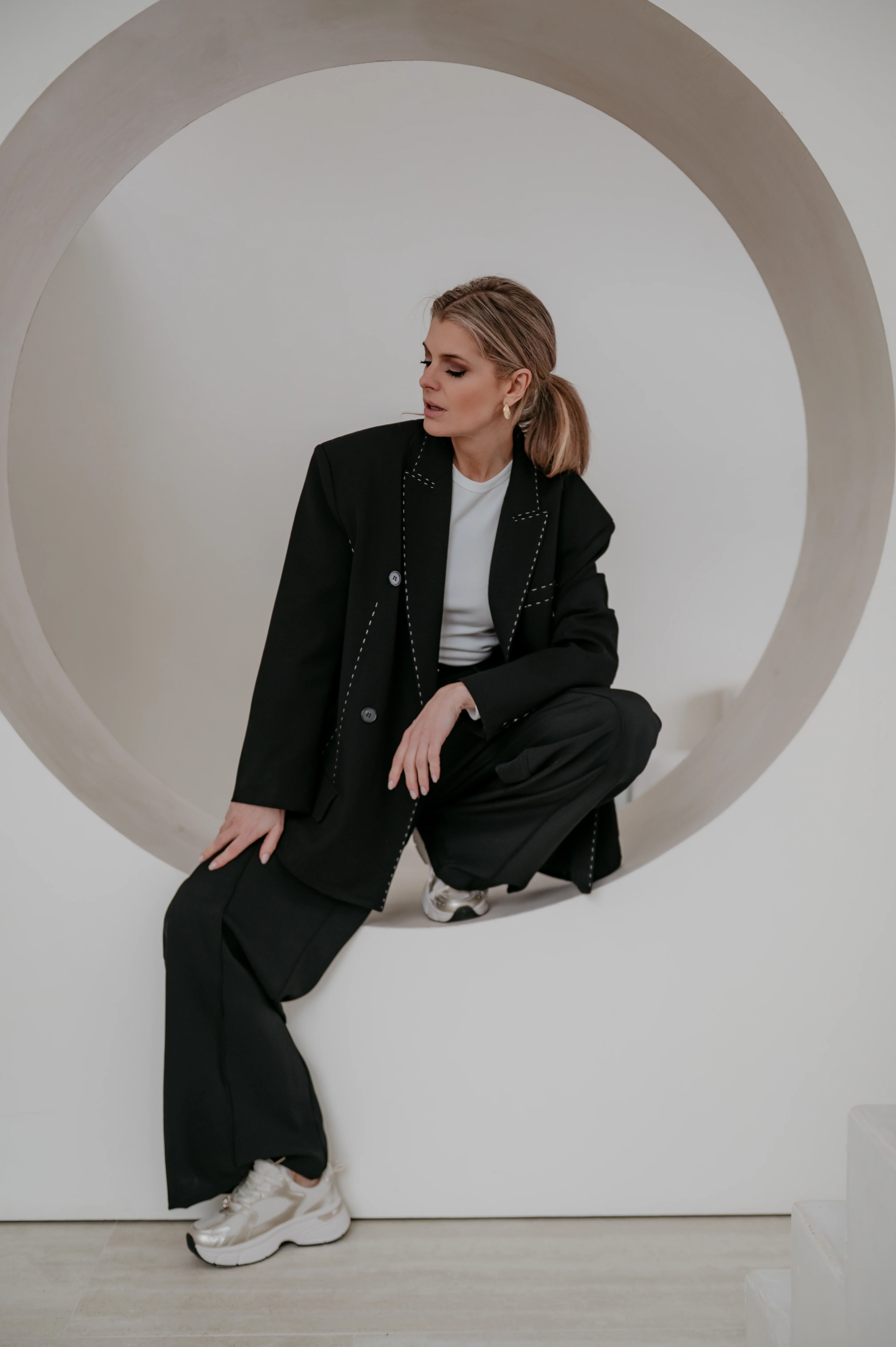 Minesi blazer I Black - Image 8