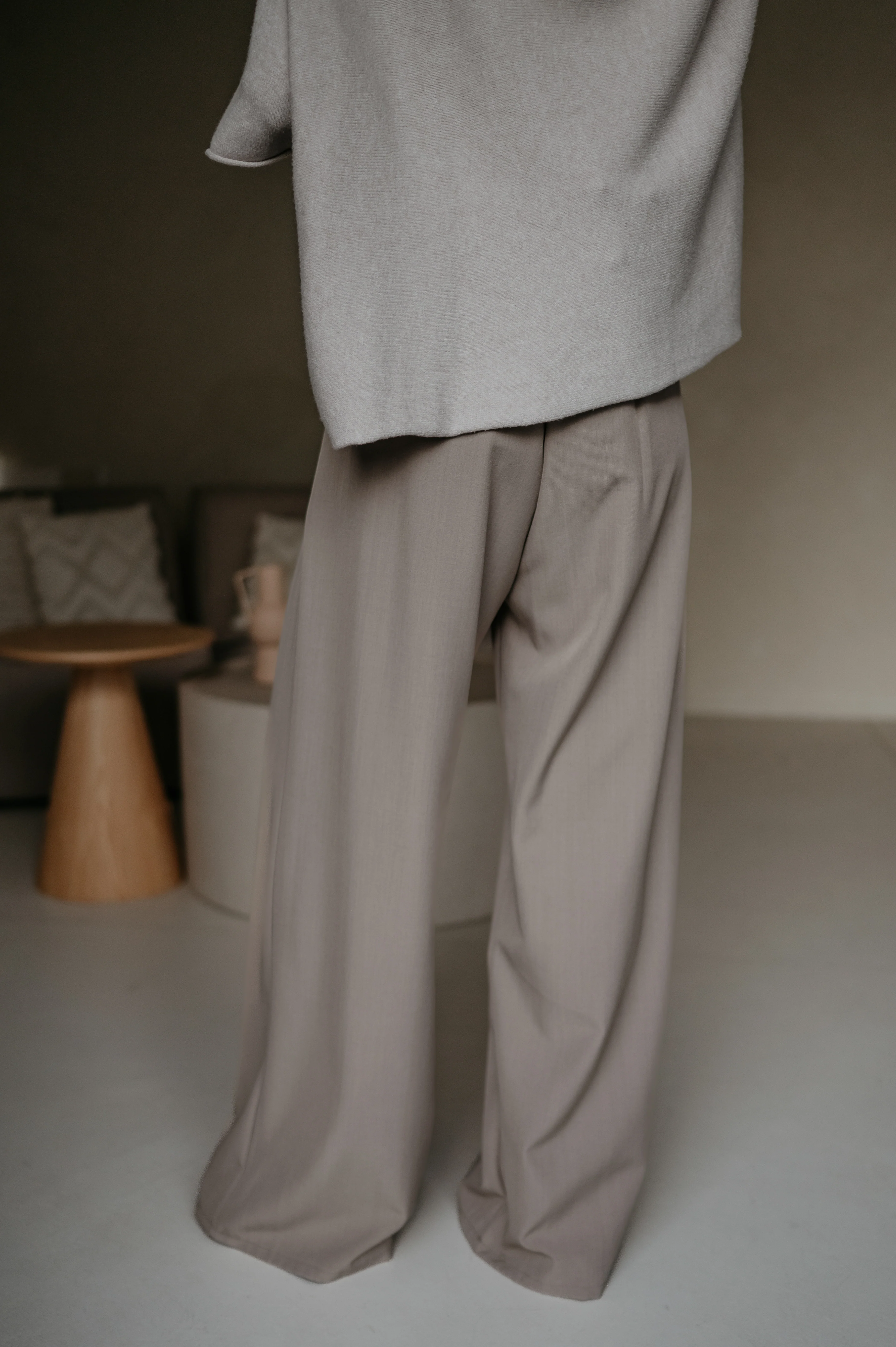 Mostrido trousers I Taupe - Image 5