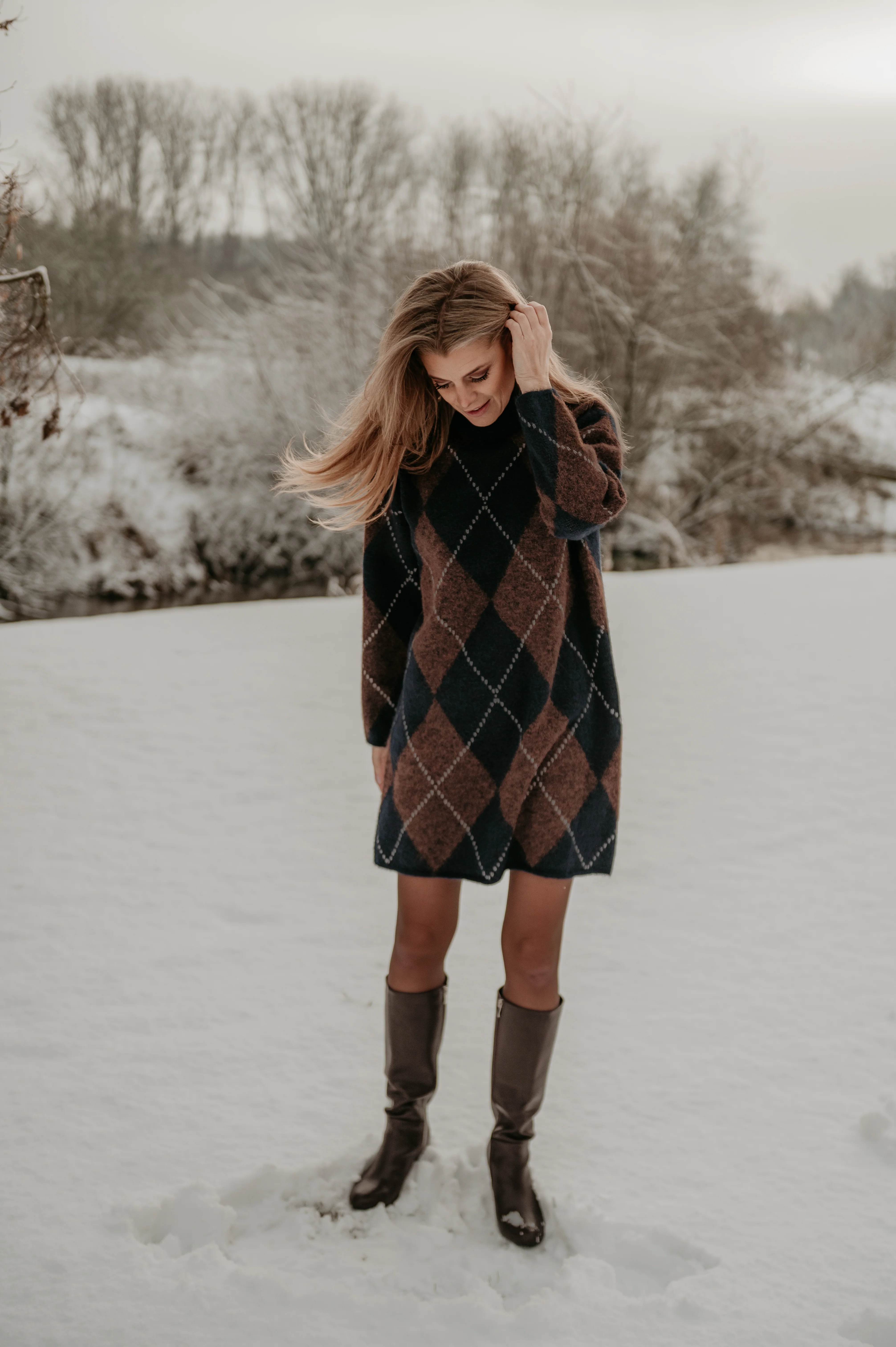 Netuso dress I Navy Brown - Image 6
