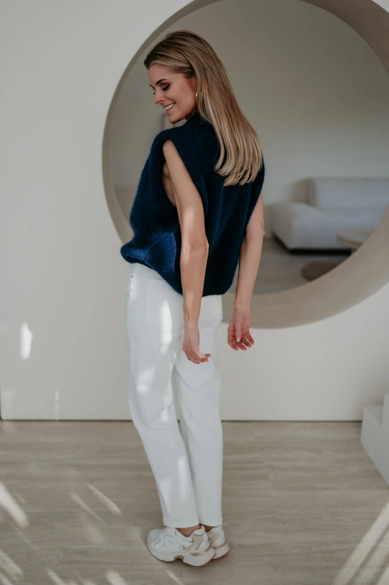 Nienti knit I Navy Blue - Image 3