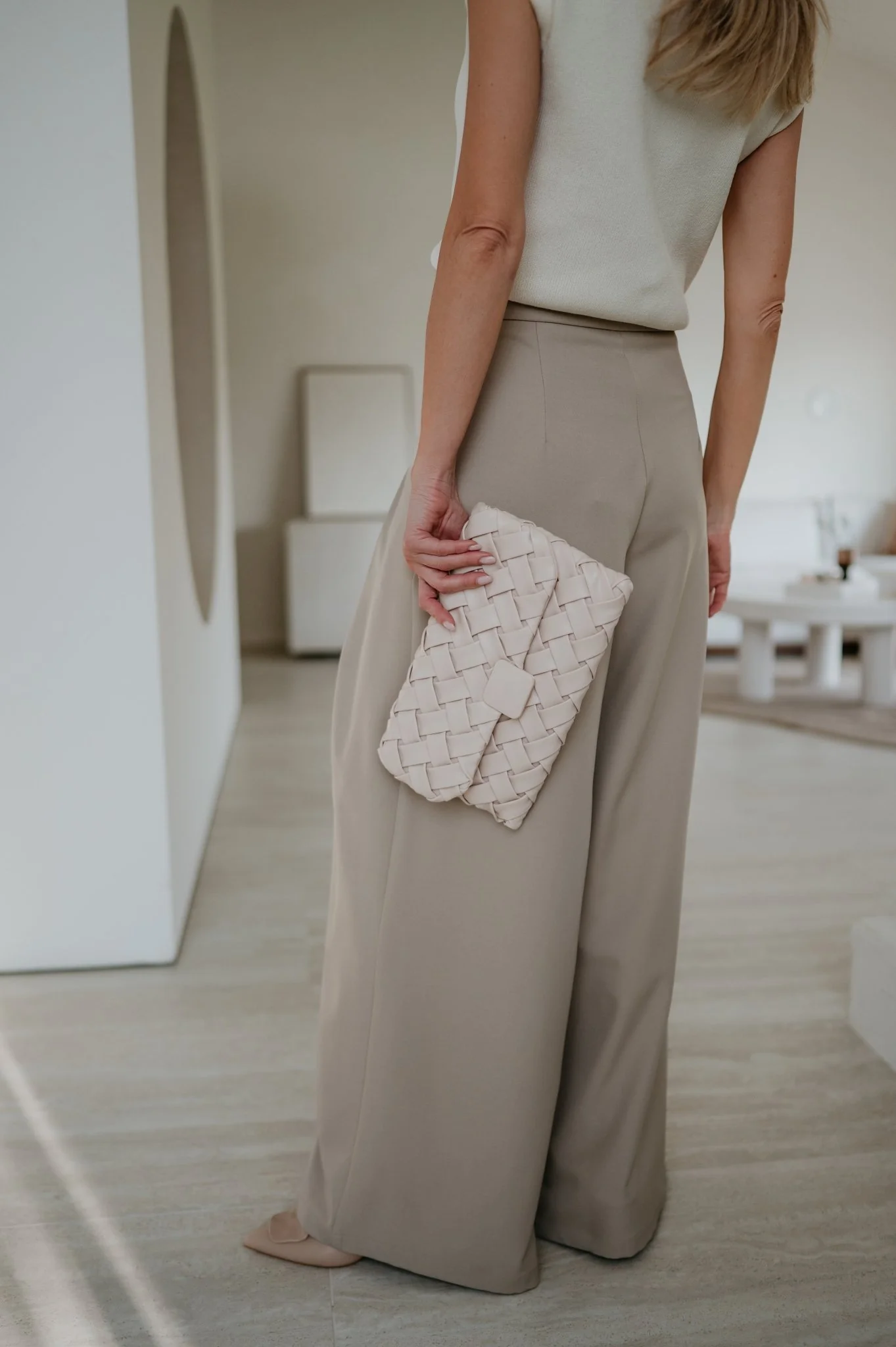 Nila trousers I Beige - Image 12