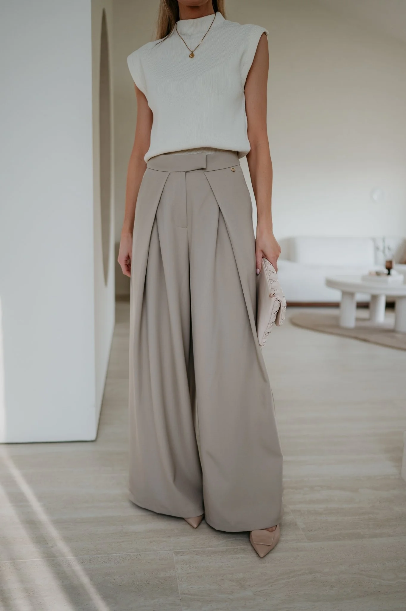 Nila trousers I Beige - Image 9