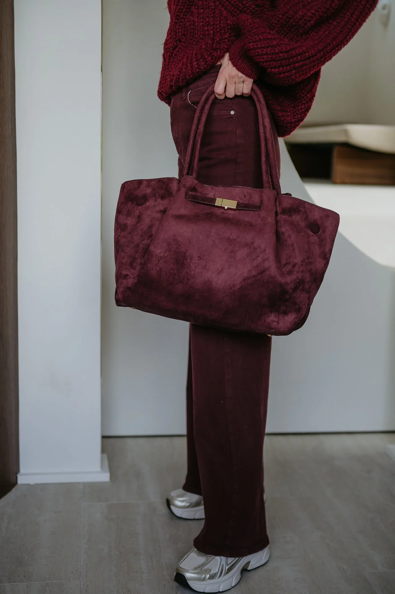 Noreli handbag I Burgundy - Image 3
