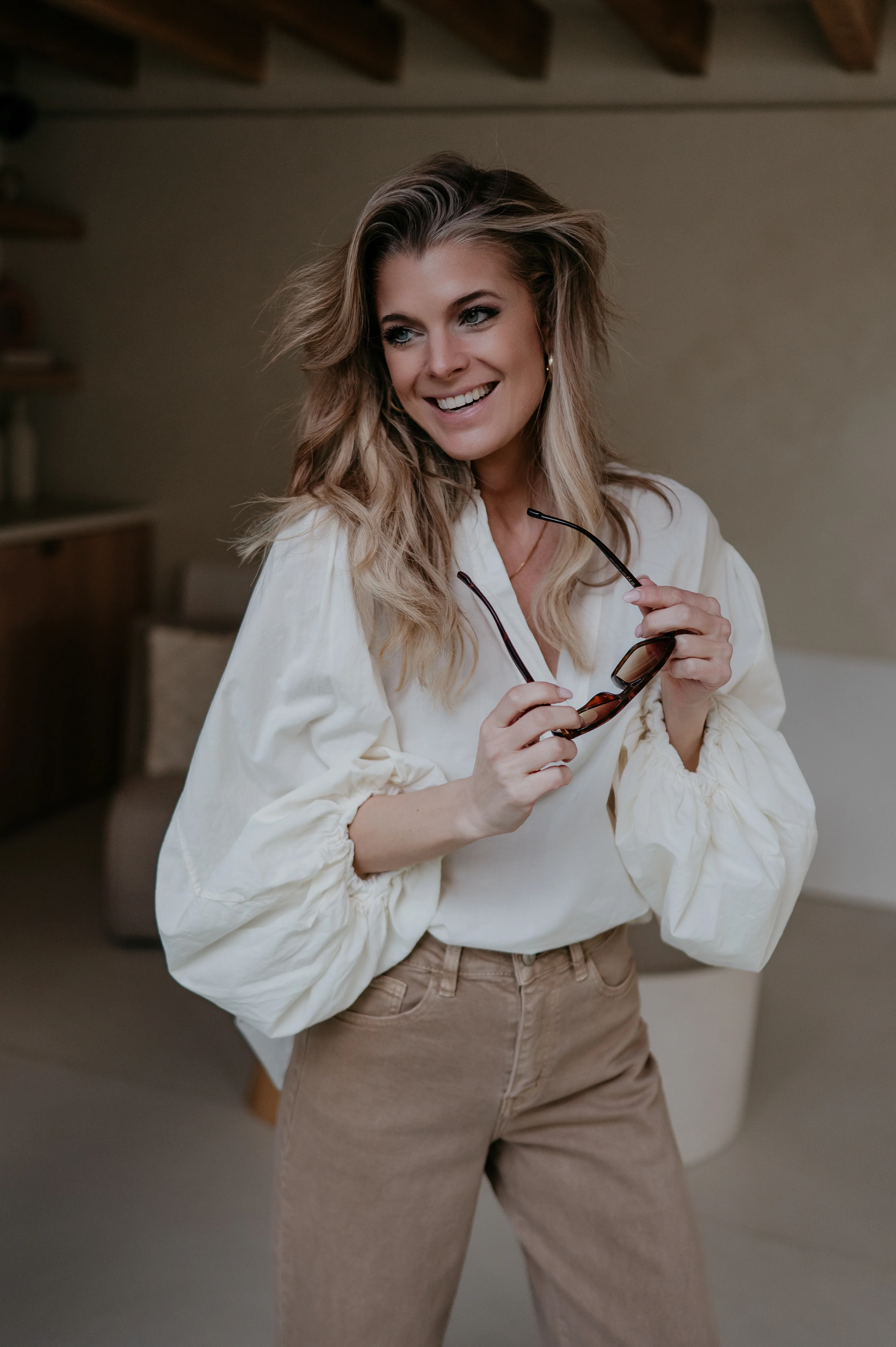 Odesi blouse I Ecru