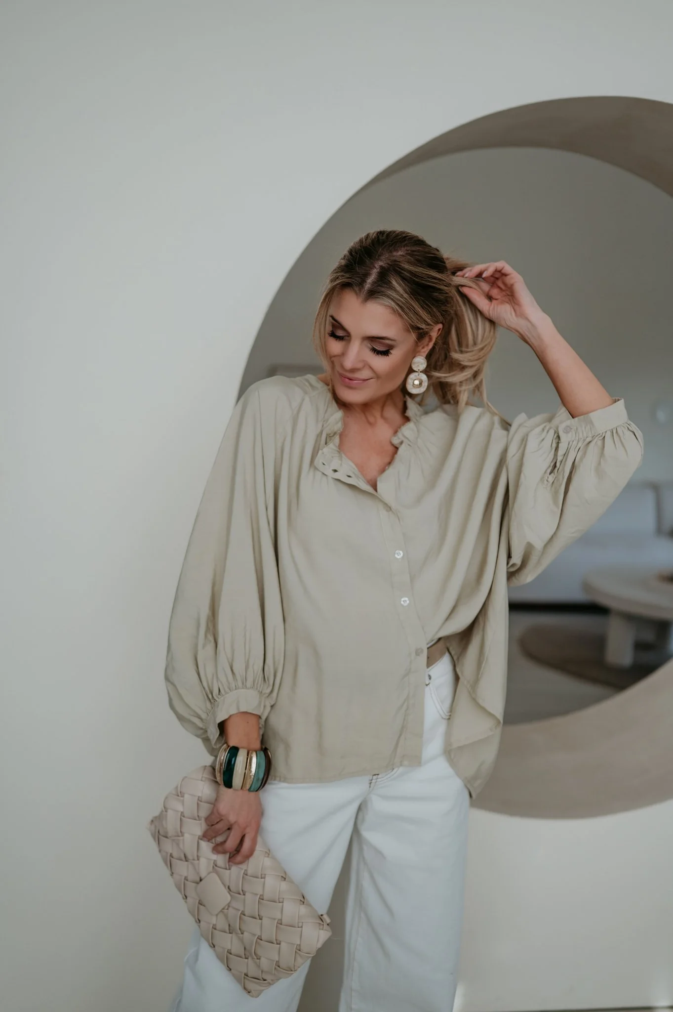 Odorio blouse I Beige - Image 8