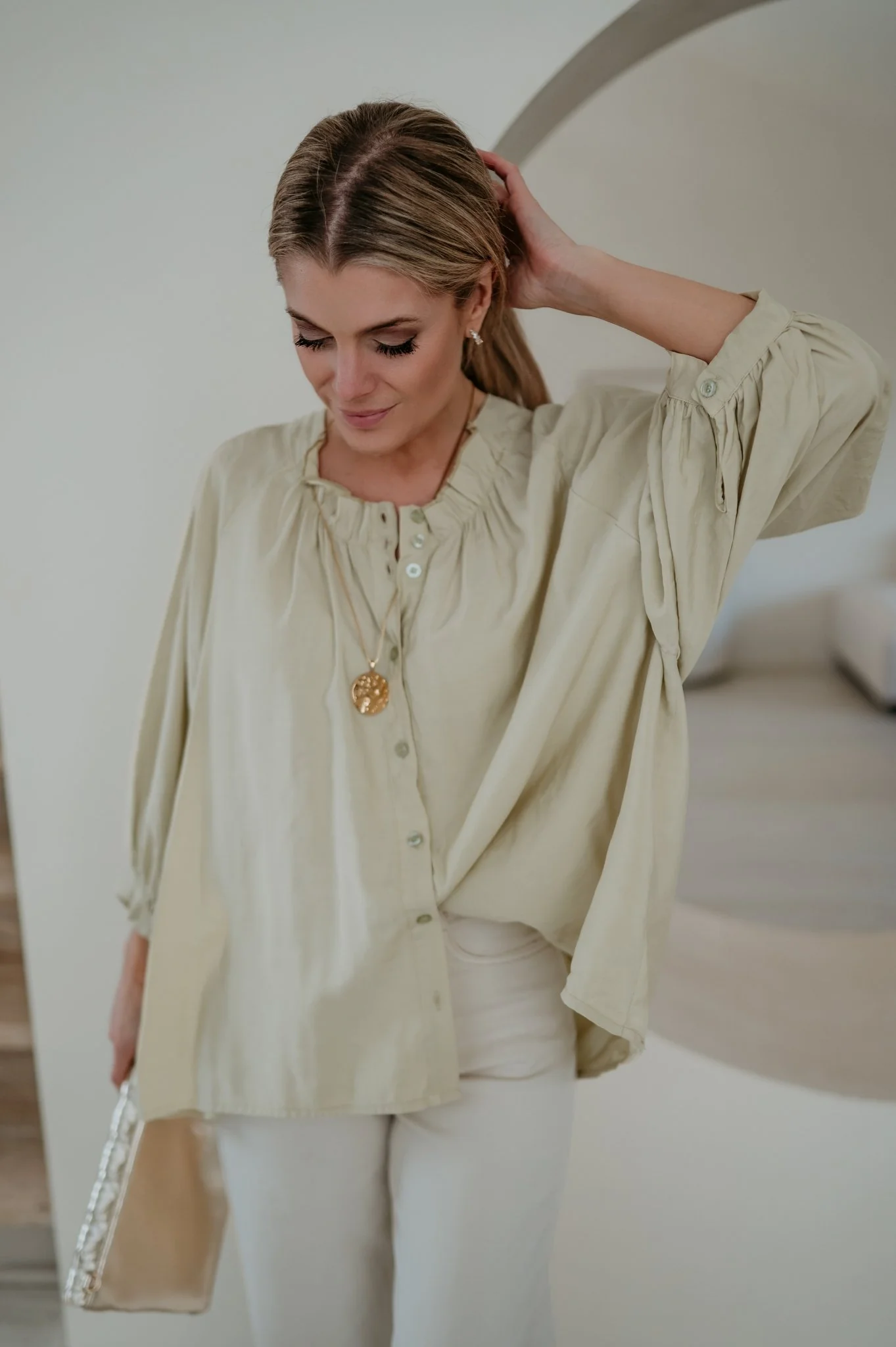 Odorio blouse I Olive - Image 2