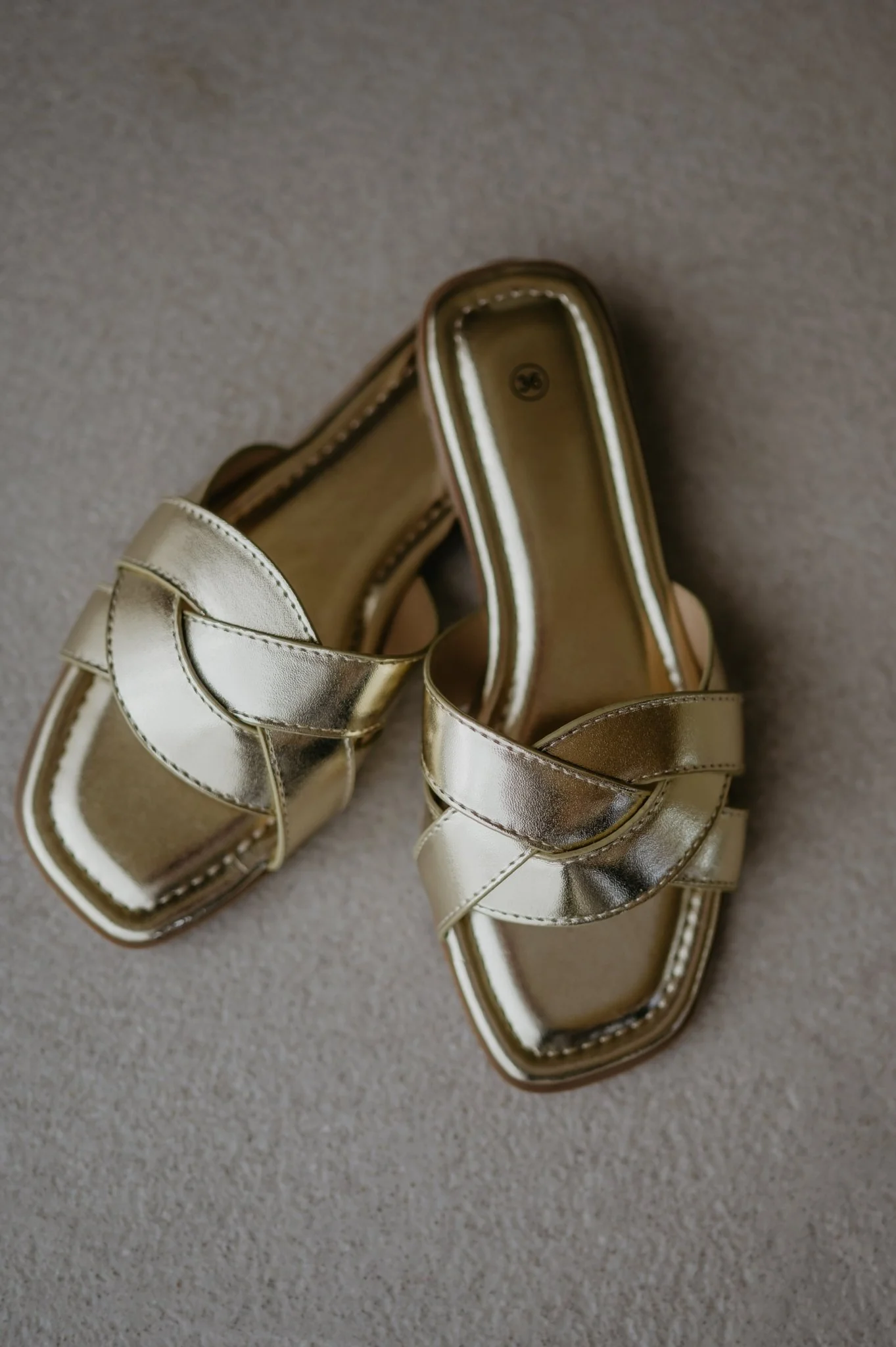 Predente sandals I Gold - Image 3