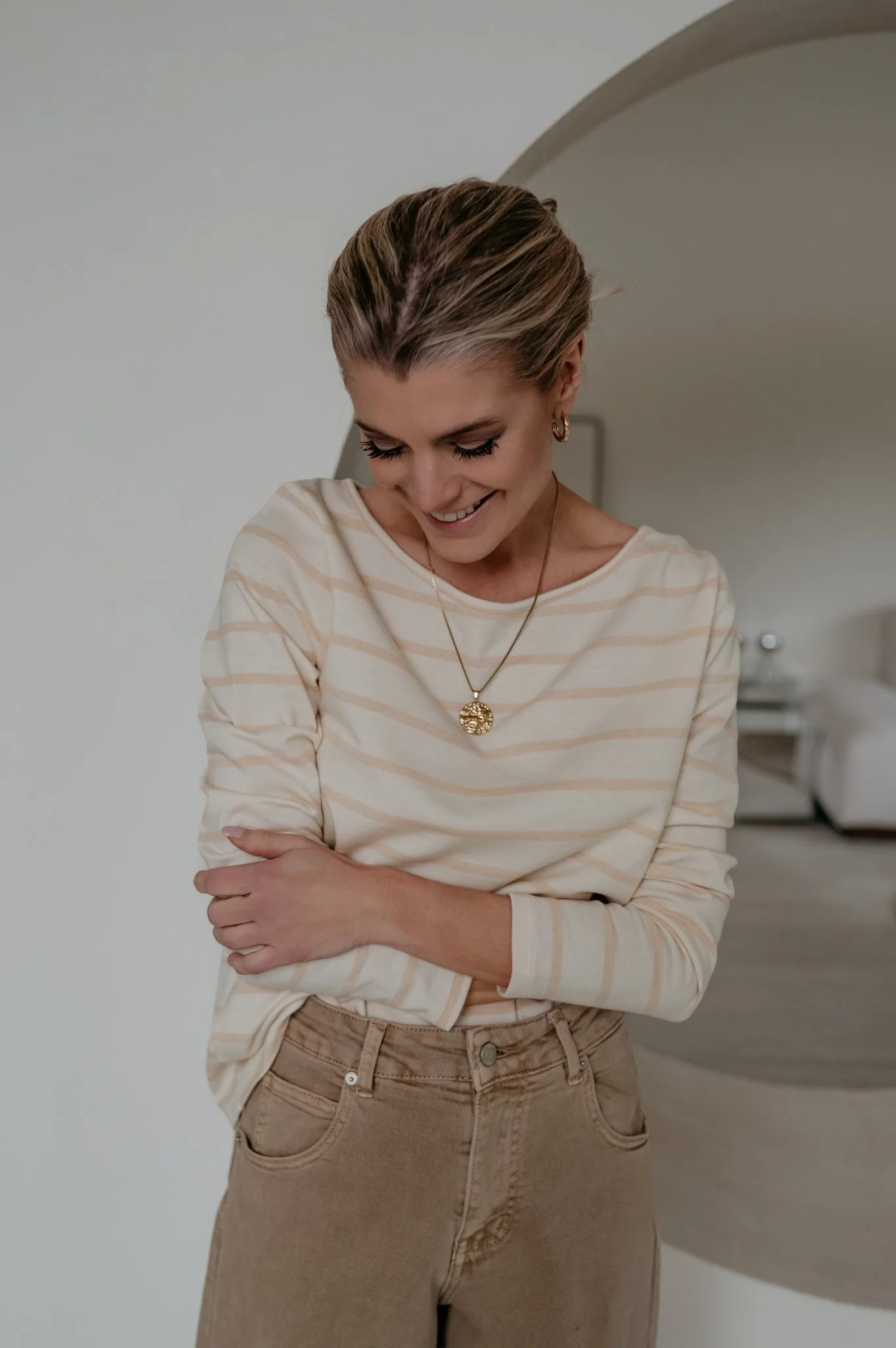 Redona longsleeve I Striped Beige - Image 11
