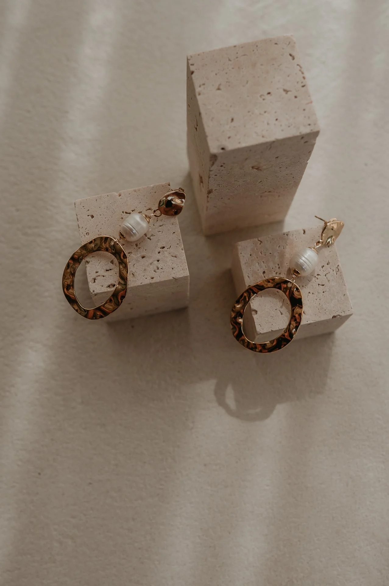 Rinte earrings I Gold - Image 3