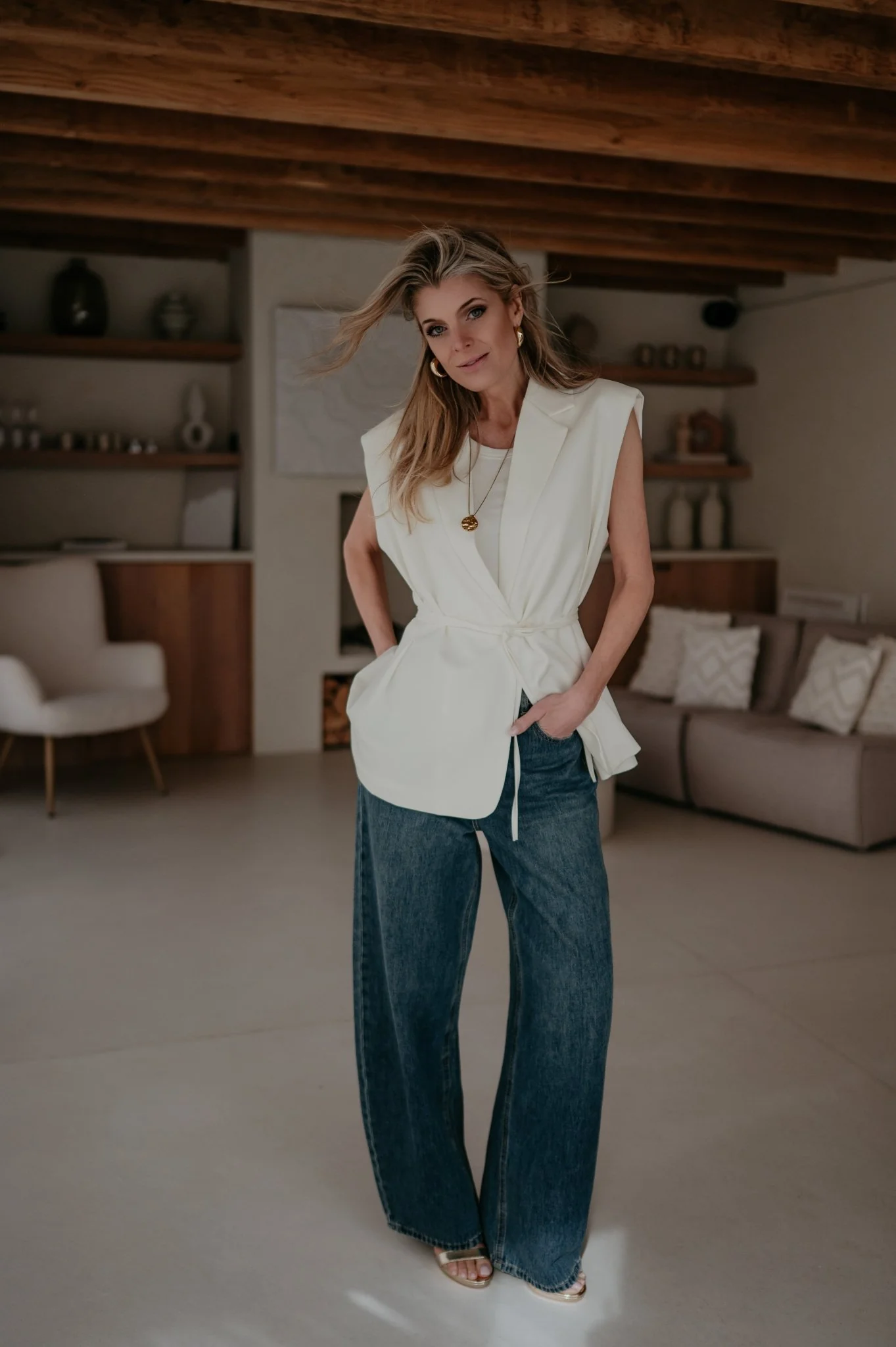 Trode blazer I White - Image 3