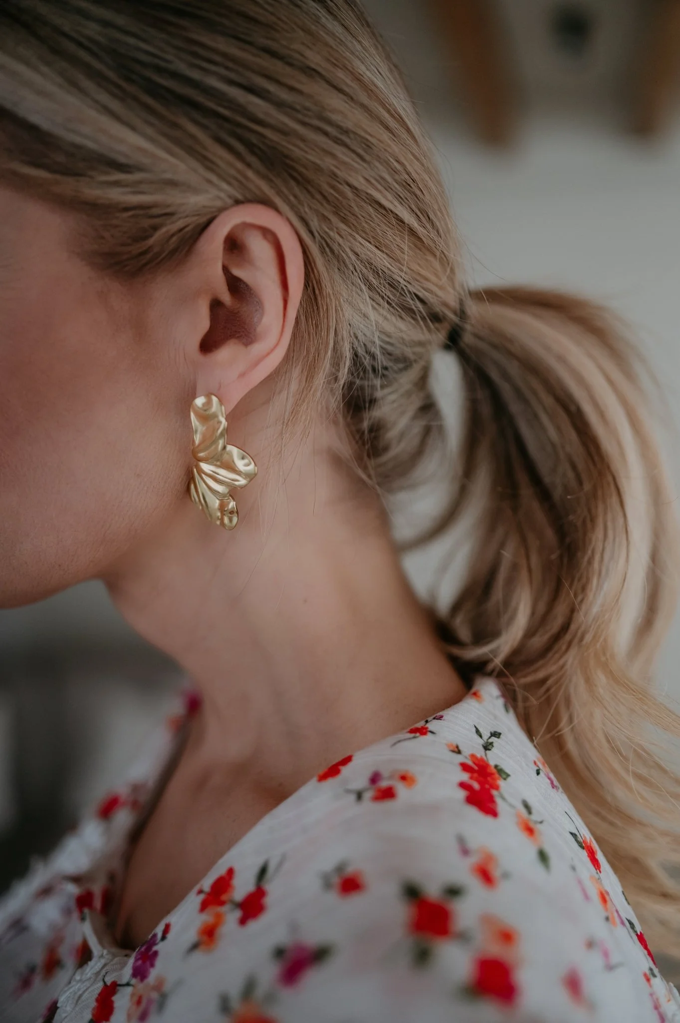 Troni earrings I Gold