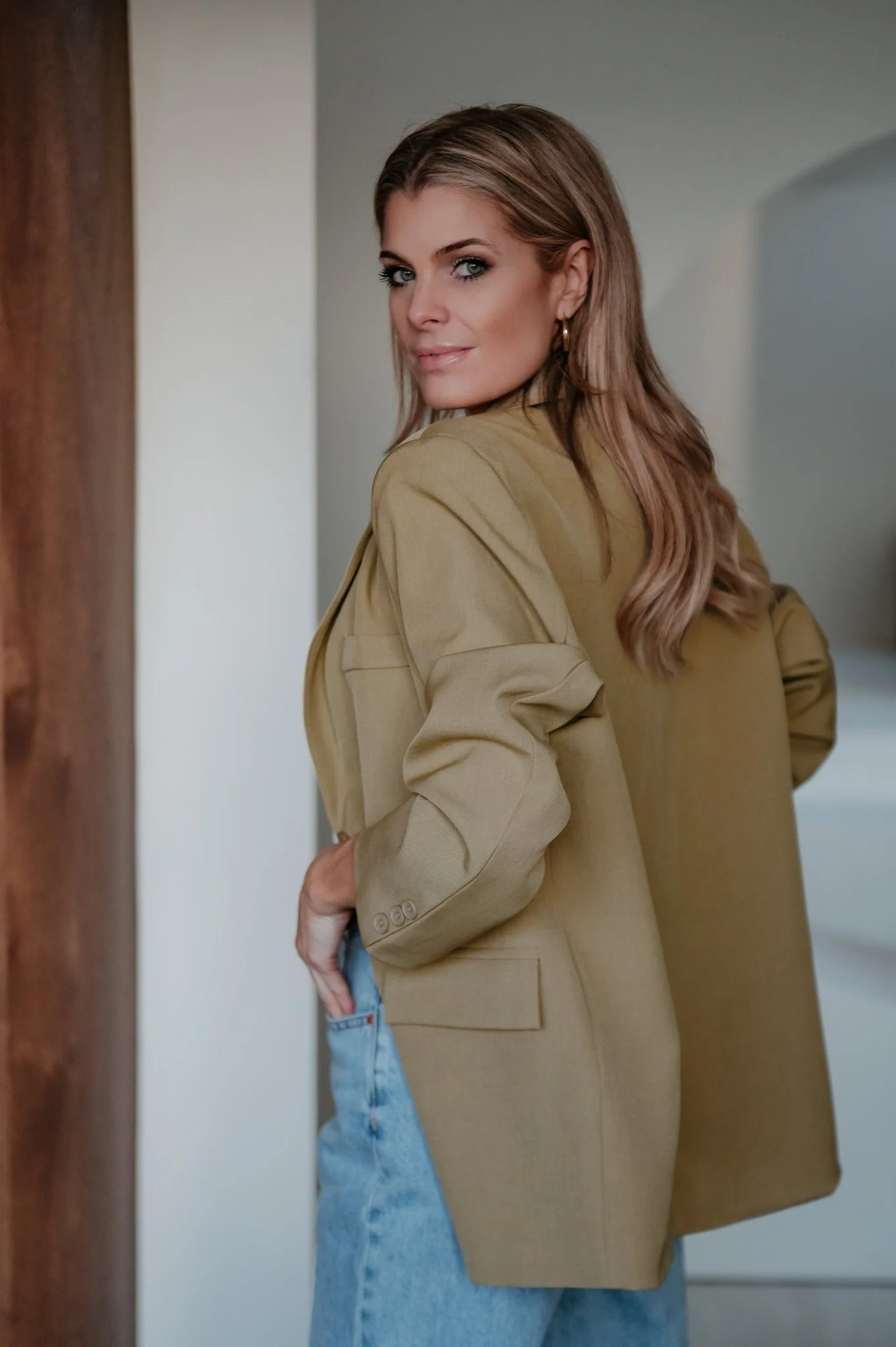 Urticante blazer I Olive - Image 3