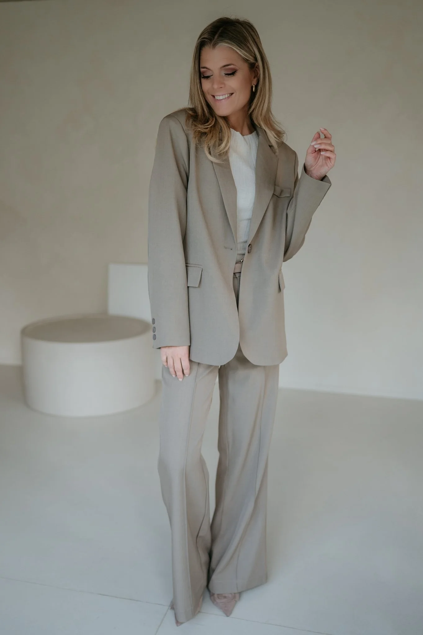 Urticante blazer I Taupe - Image 6