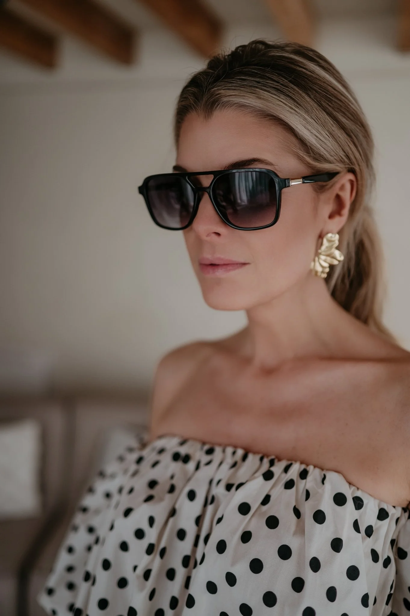 Uteli sunglasses I Light Black - Image 3